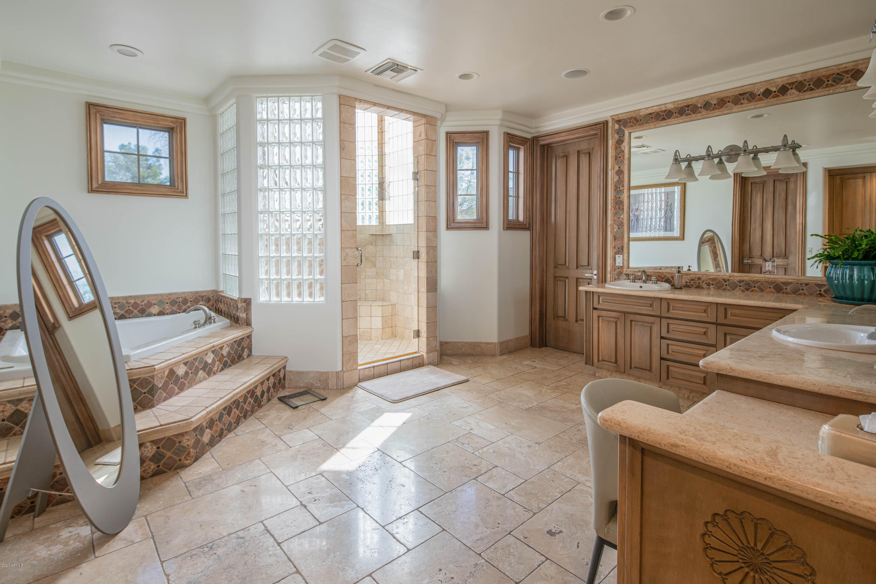 MOCKINGBIRD LANE ESTATES 5 - Residential