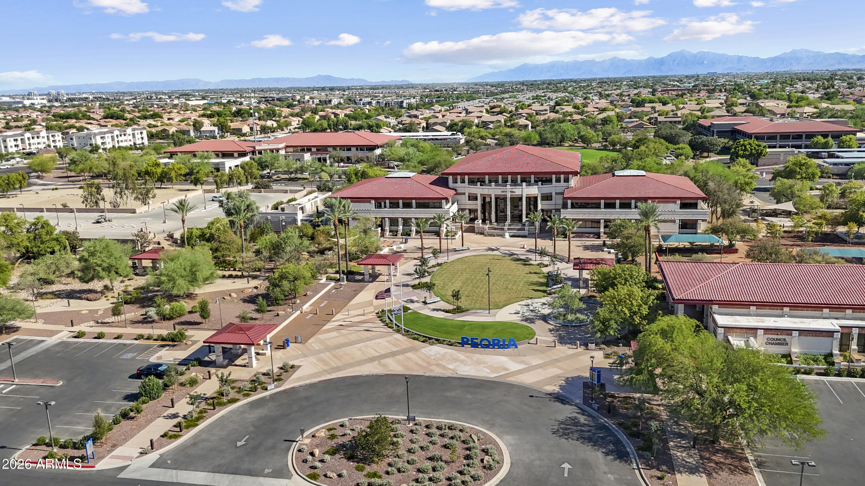 ROUNDTREE RANCH - Residential