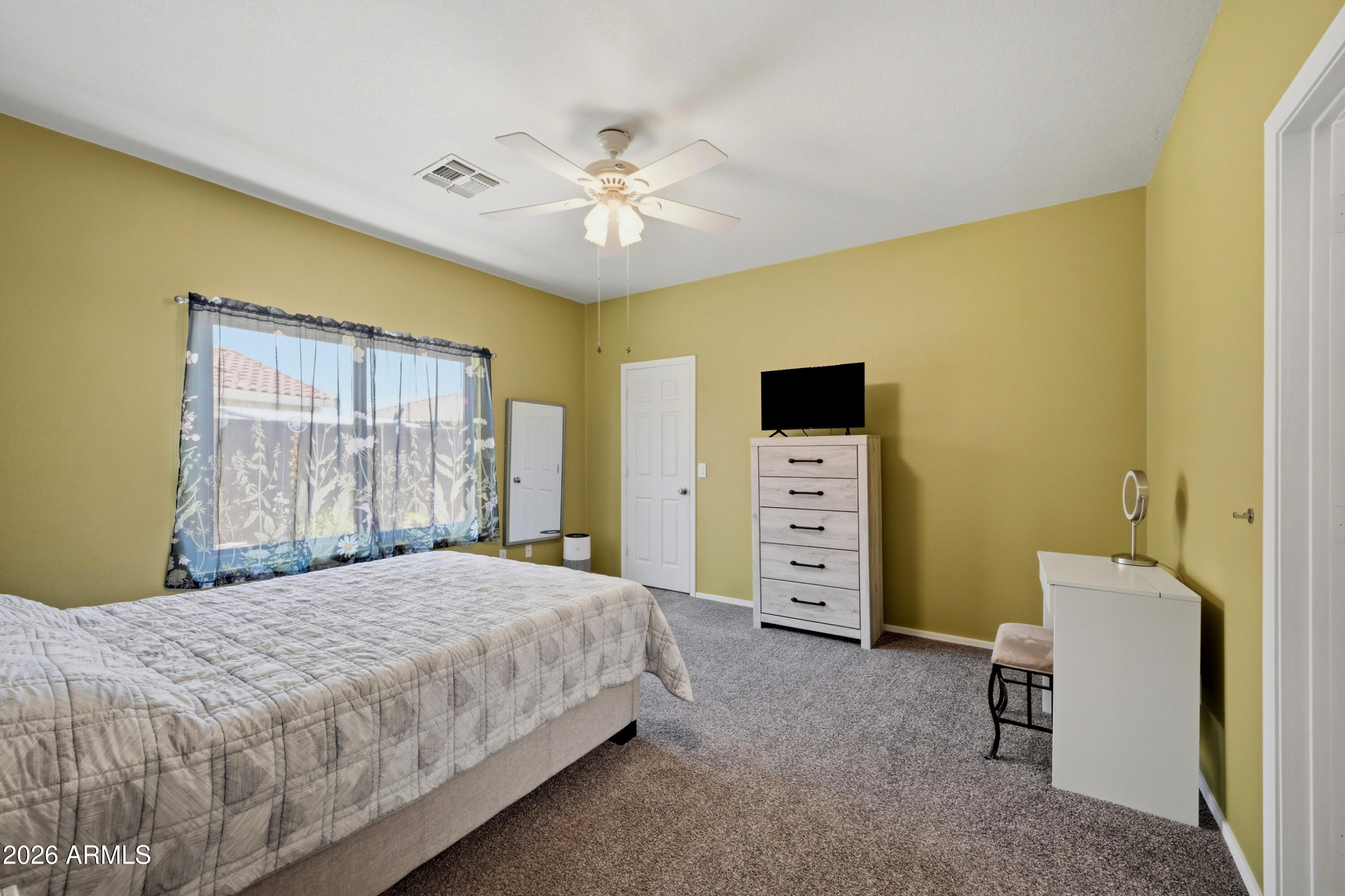 ROUNDTREE RANCH - Residential