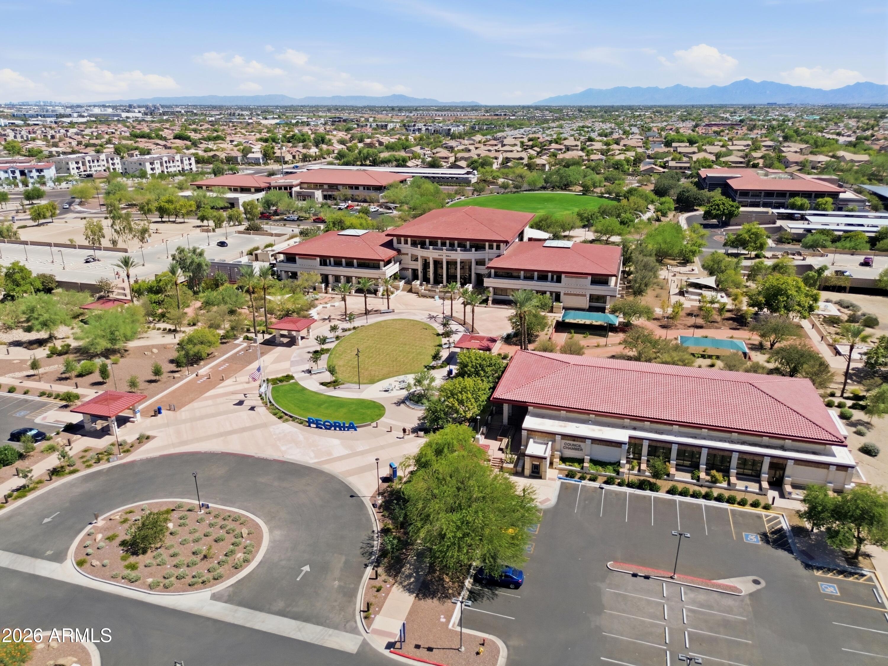 ROUNDTREE RANCH - Residential