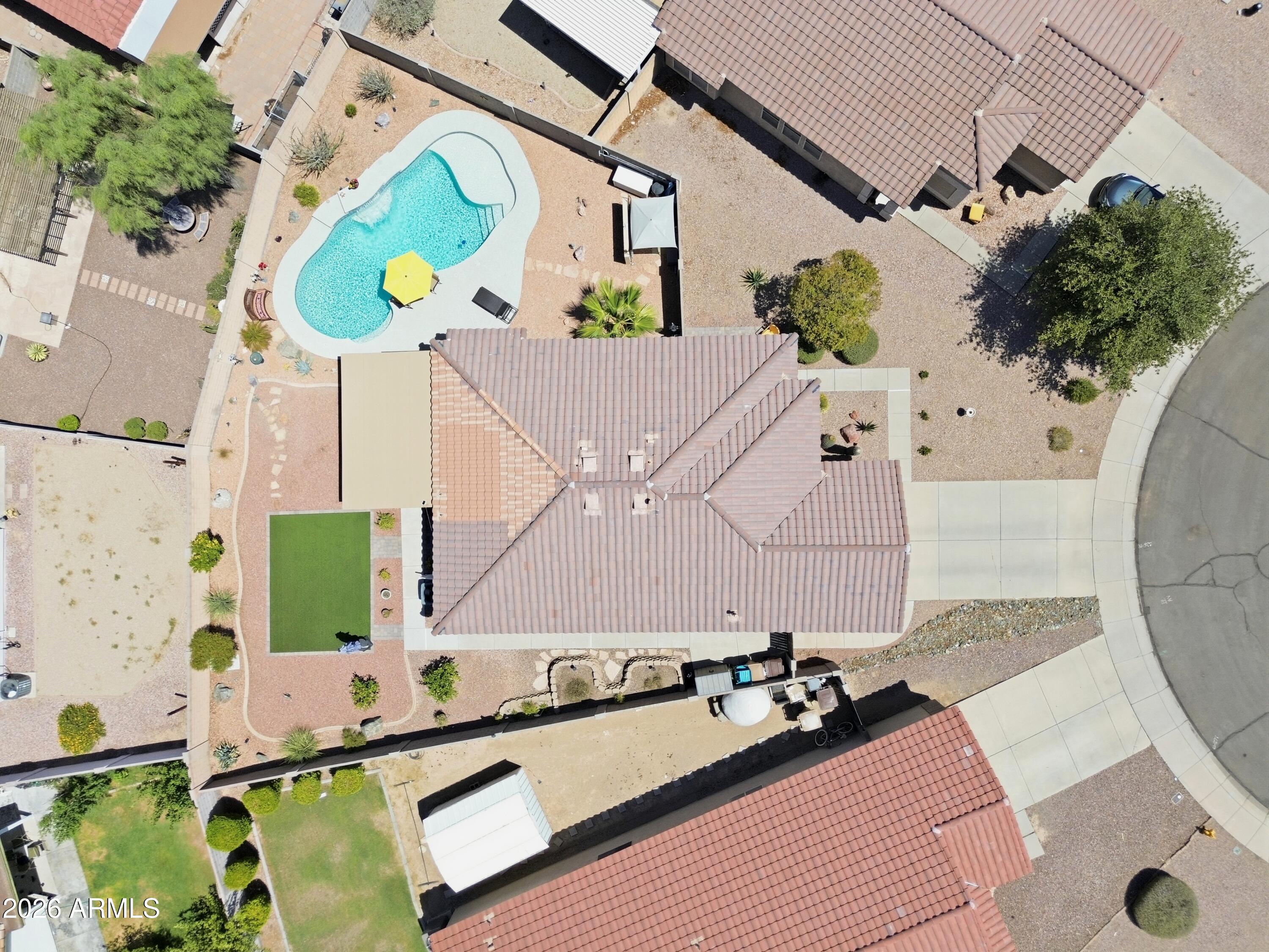 ROUNDTREE RANCH - Residential