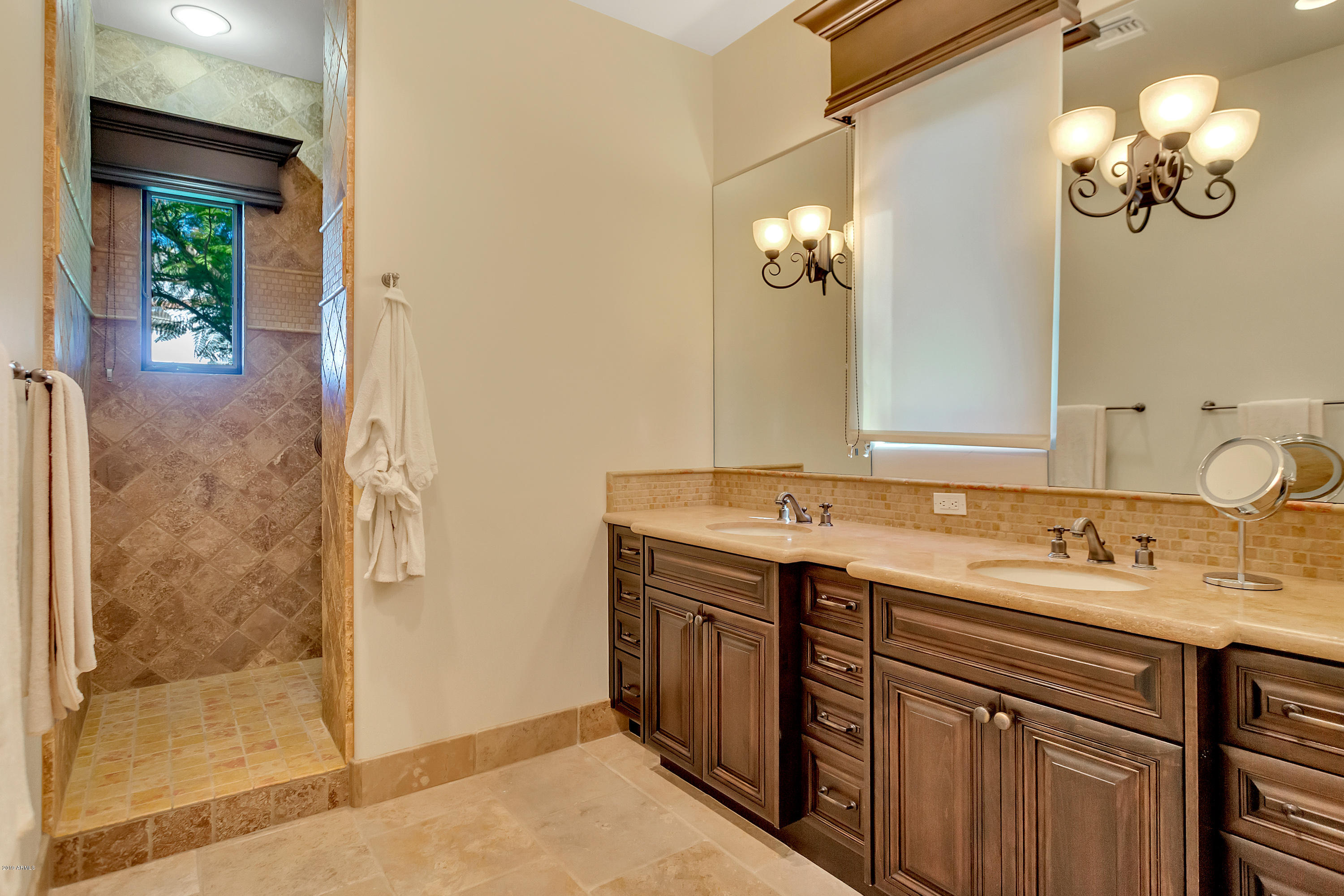 CAMELBACK LANDS - Residential