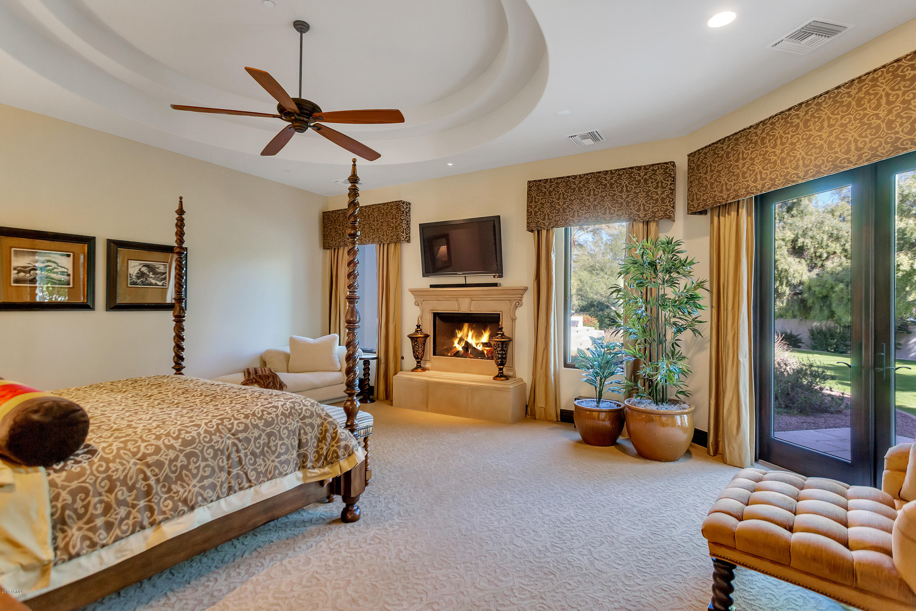 CAMELBACK LANDS - Residential