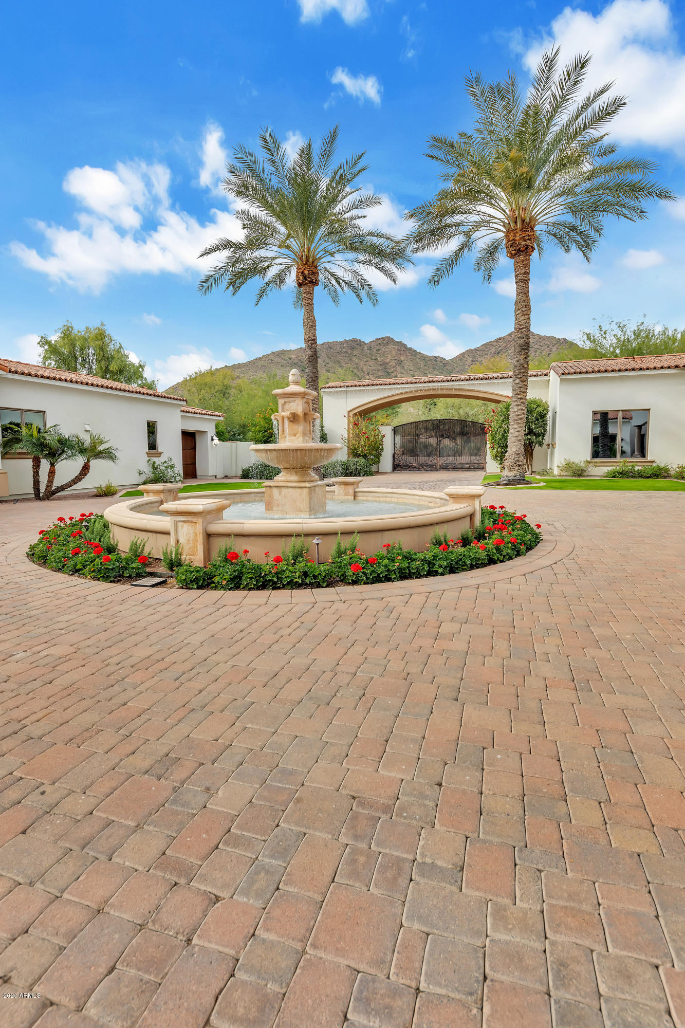 CAMELBACK LANDS - Residential