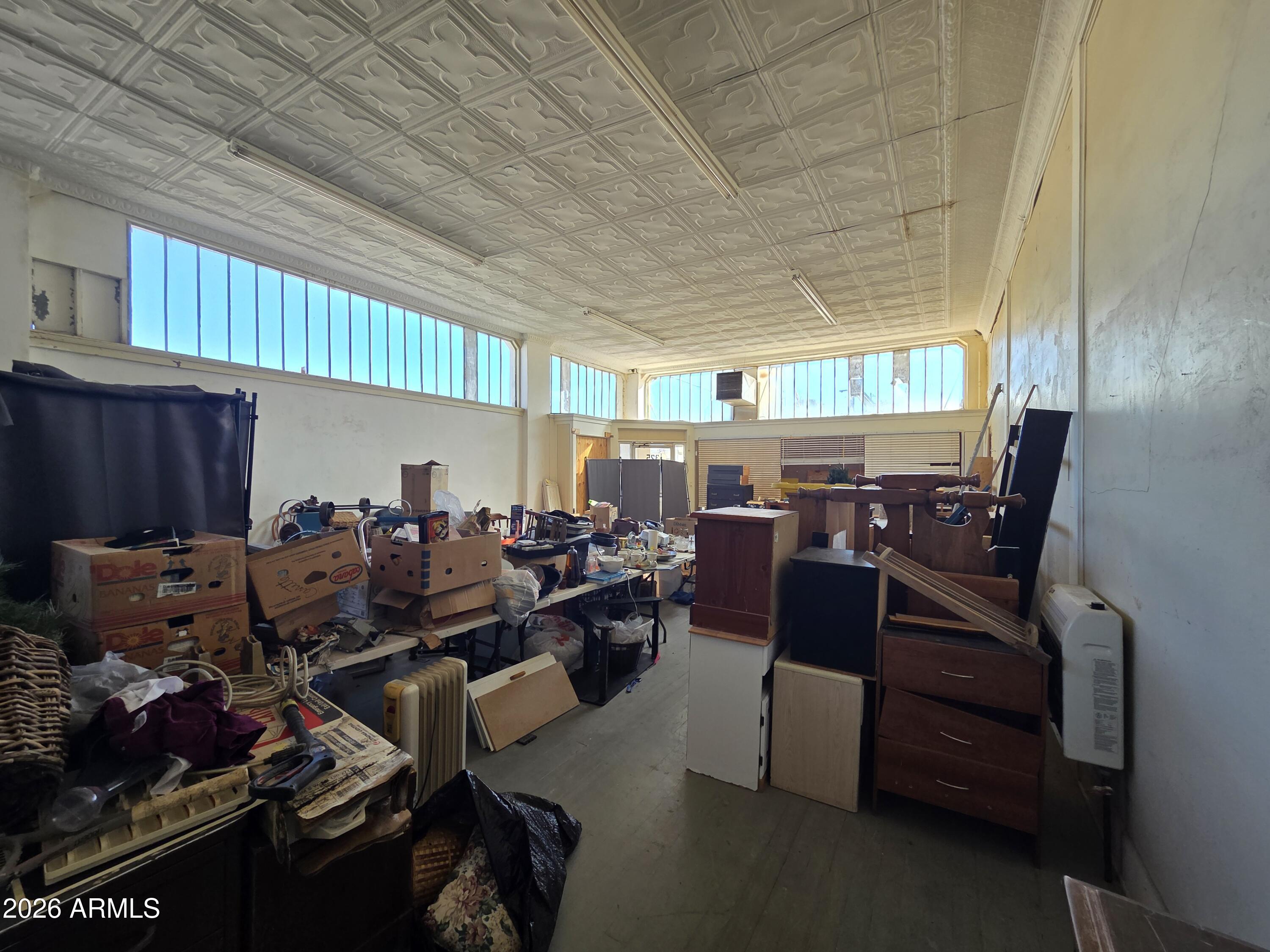 Warren - Commercial Sale