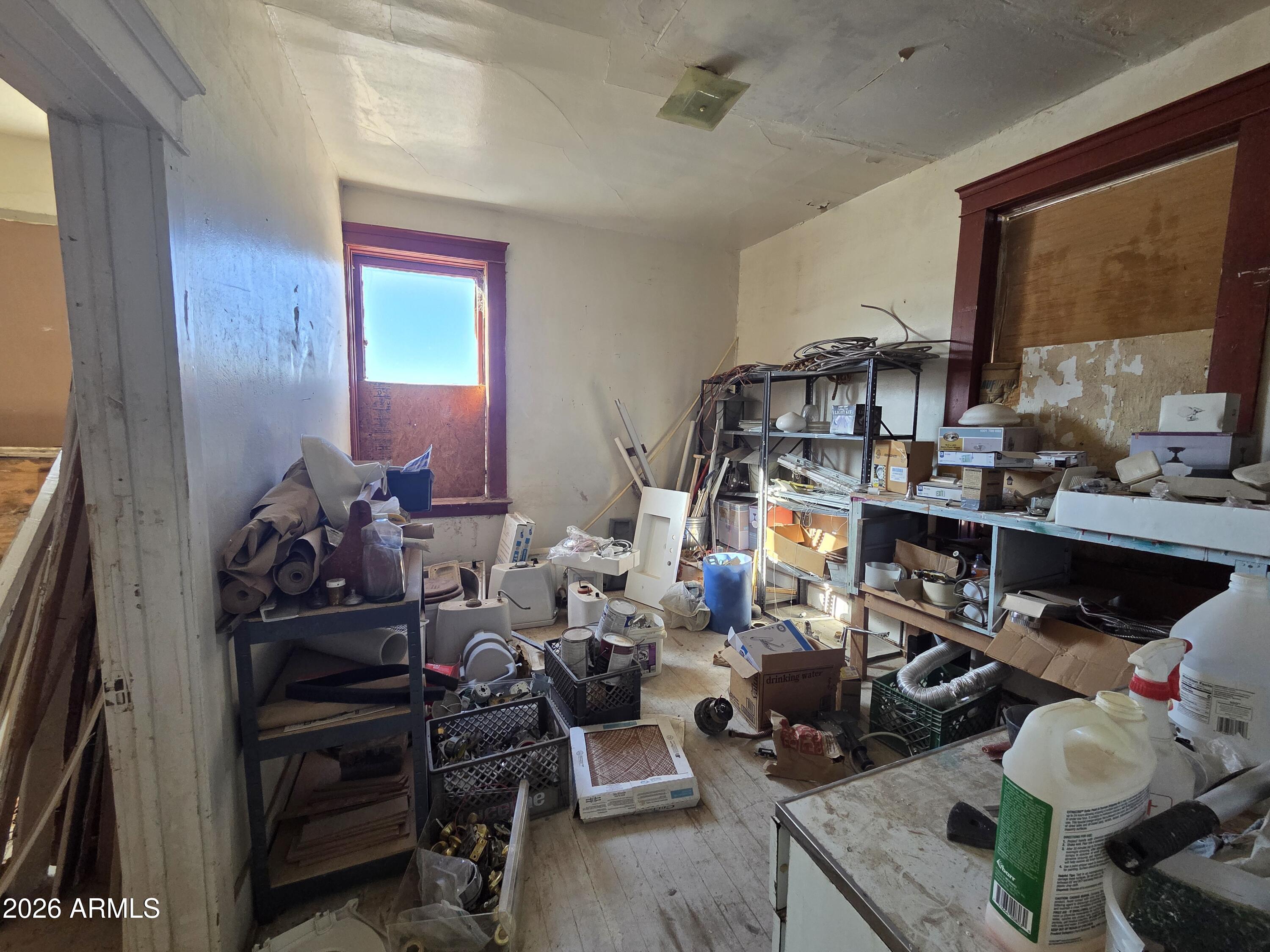 Warren - Commercial Sale