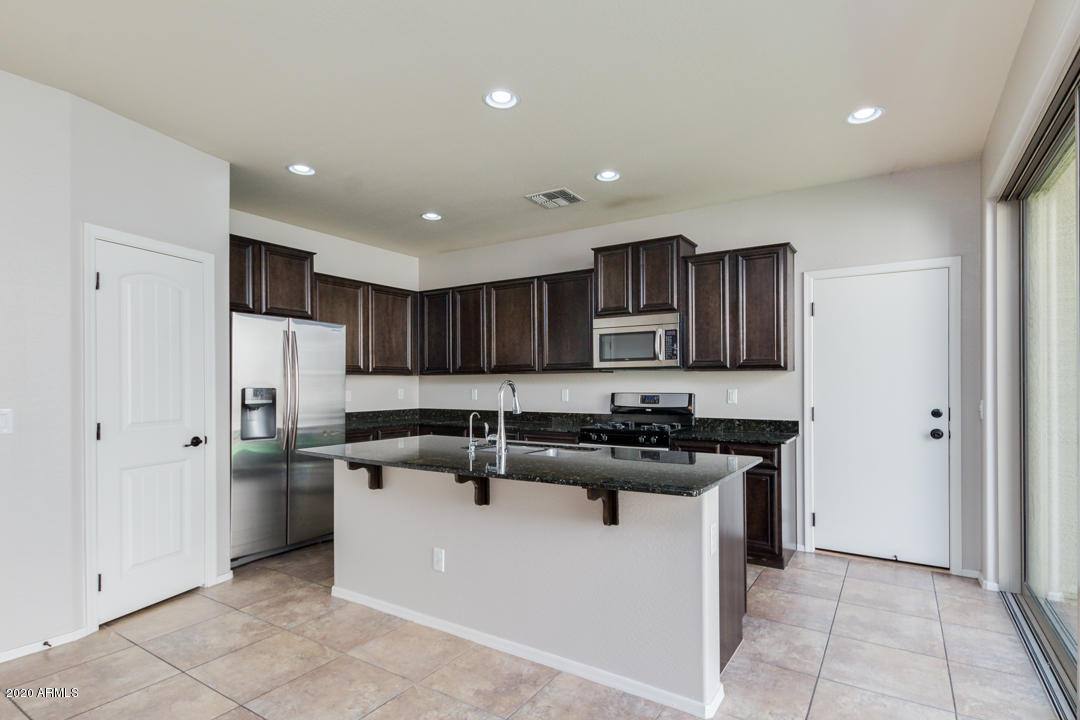Power Ranch - The Knolls - PRIVATE Community Pool - Residential Lease