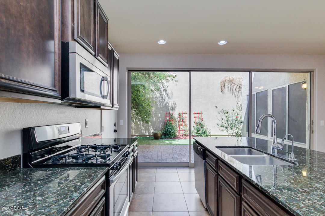 Power Ranch - The Knolls - PRIVATE Community Pool - Residential Lease