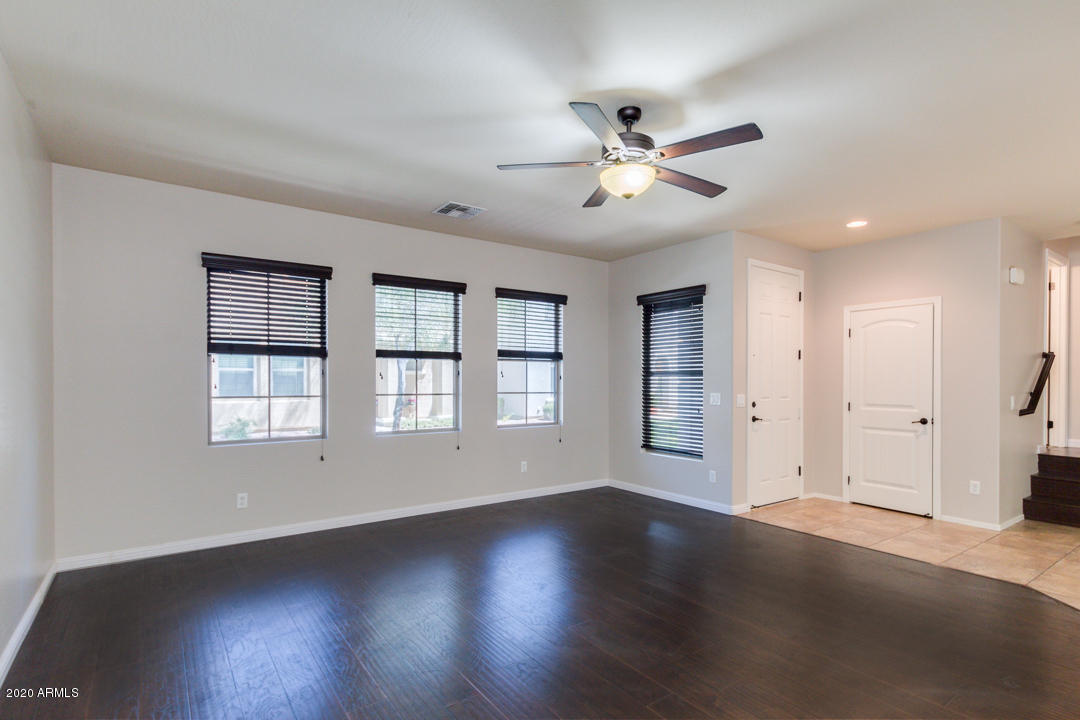Power Ranch - The Knolls - PRIVATE Community Pool - Residential Lease