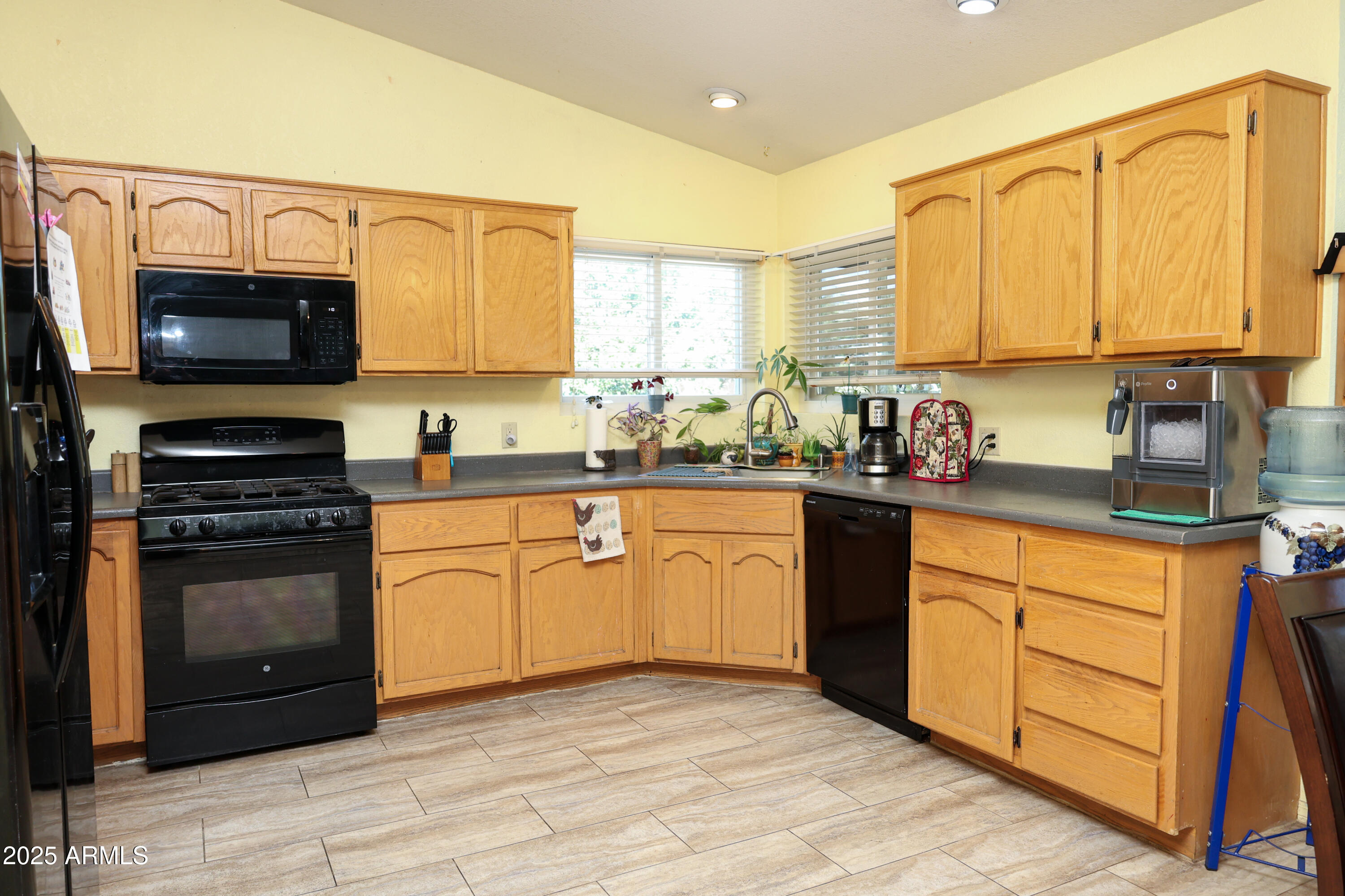 VERDE VILLAGE UNIT 8 - Residential