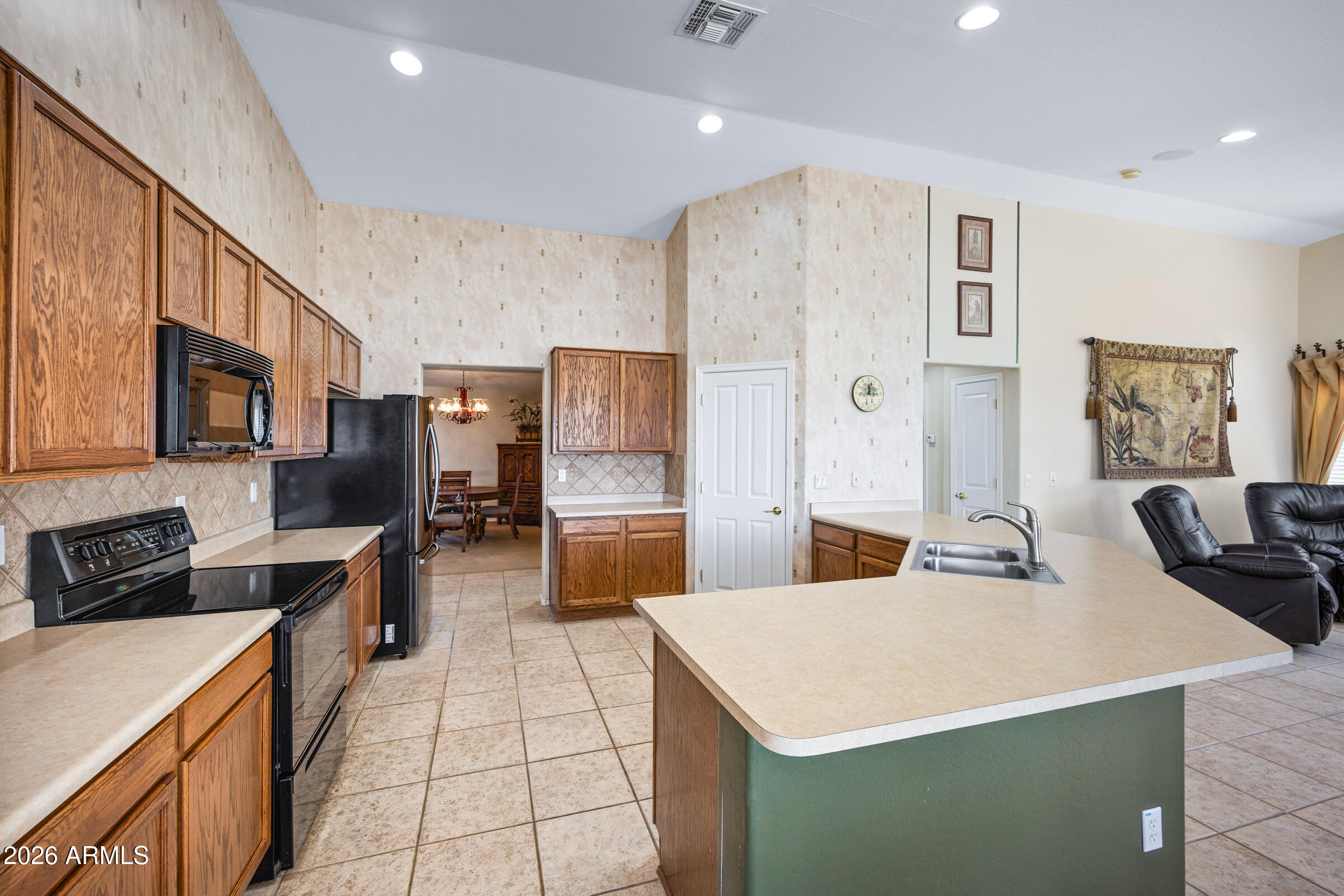 SAGUARO VISTA ESTATES - Residential