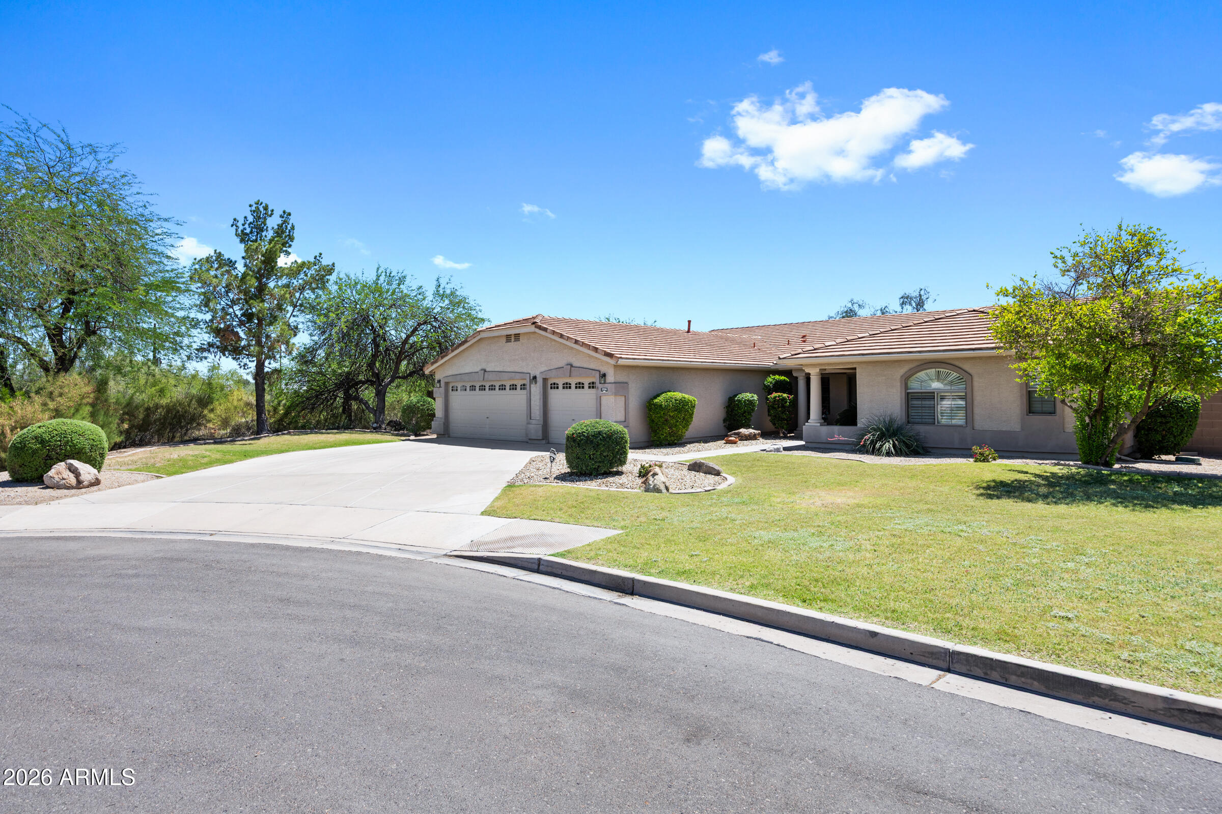 SAGUARO VISTA ESTATES - Residential