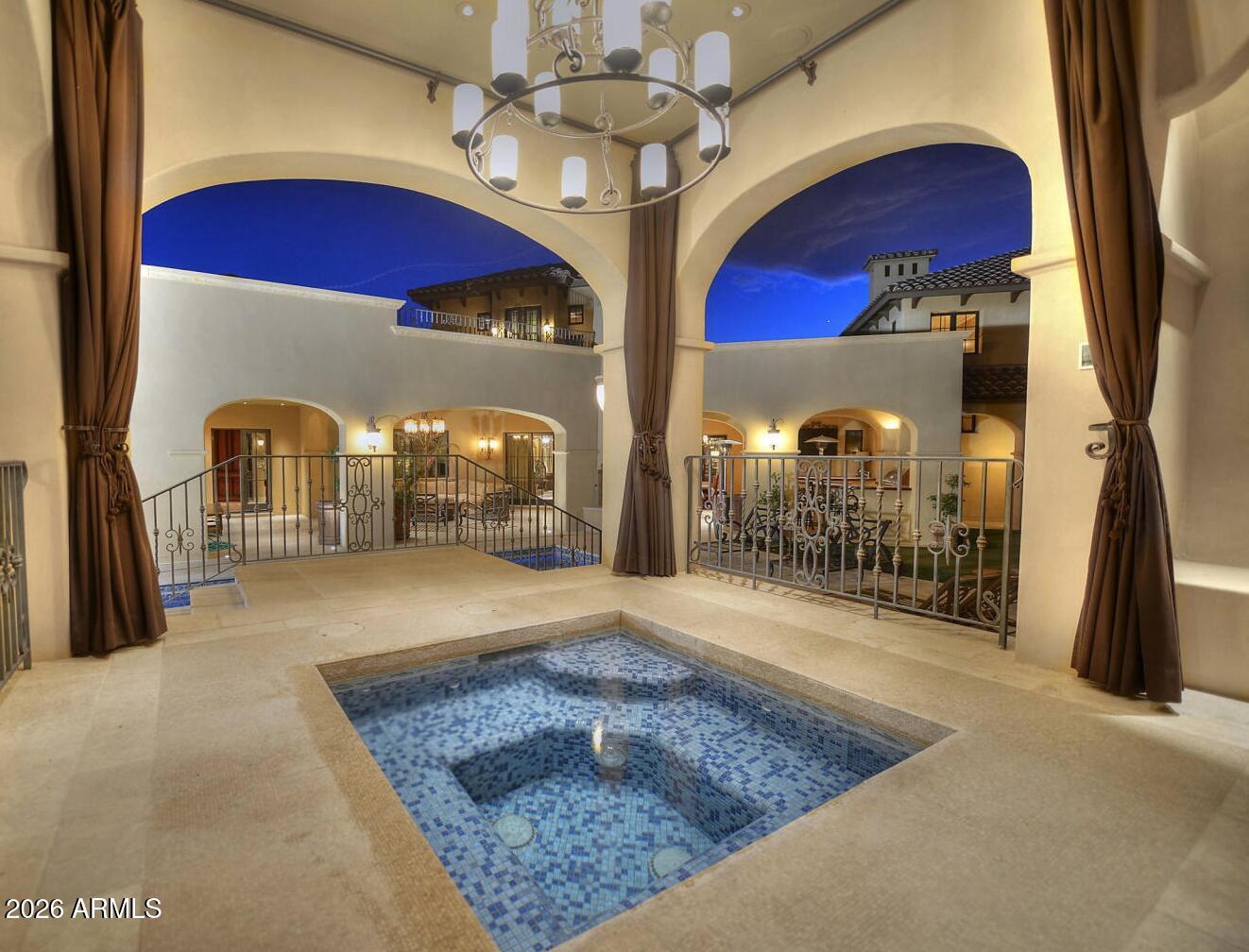 DC RANCH - Residential