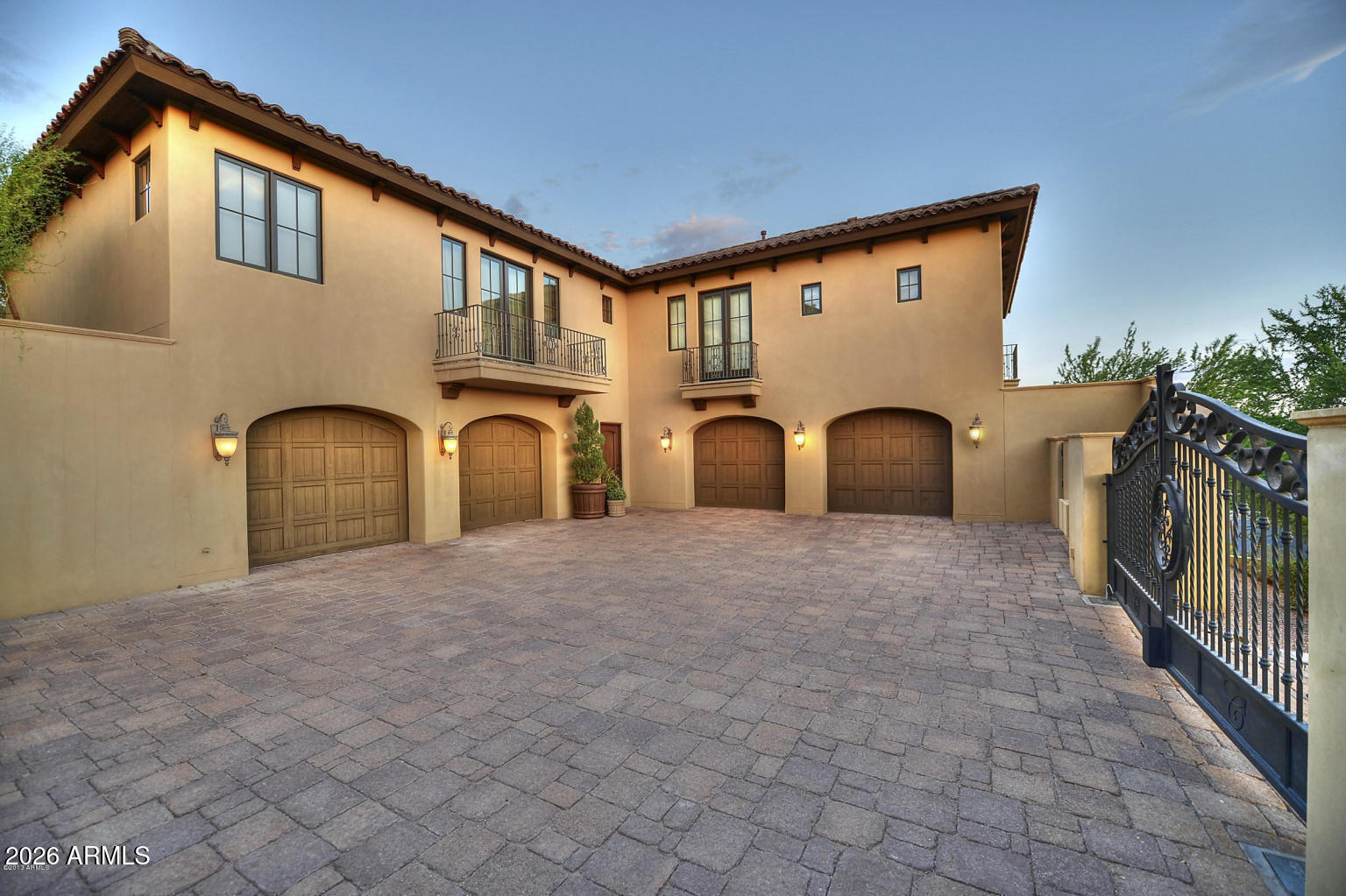 DC RANCH - Residential