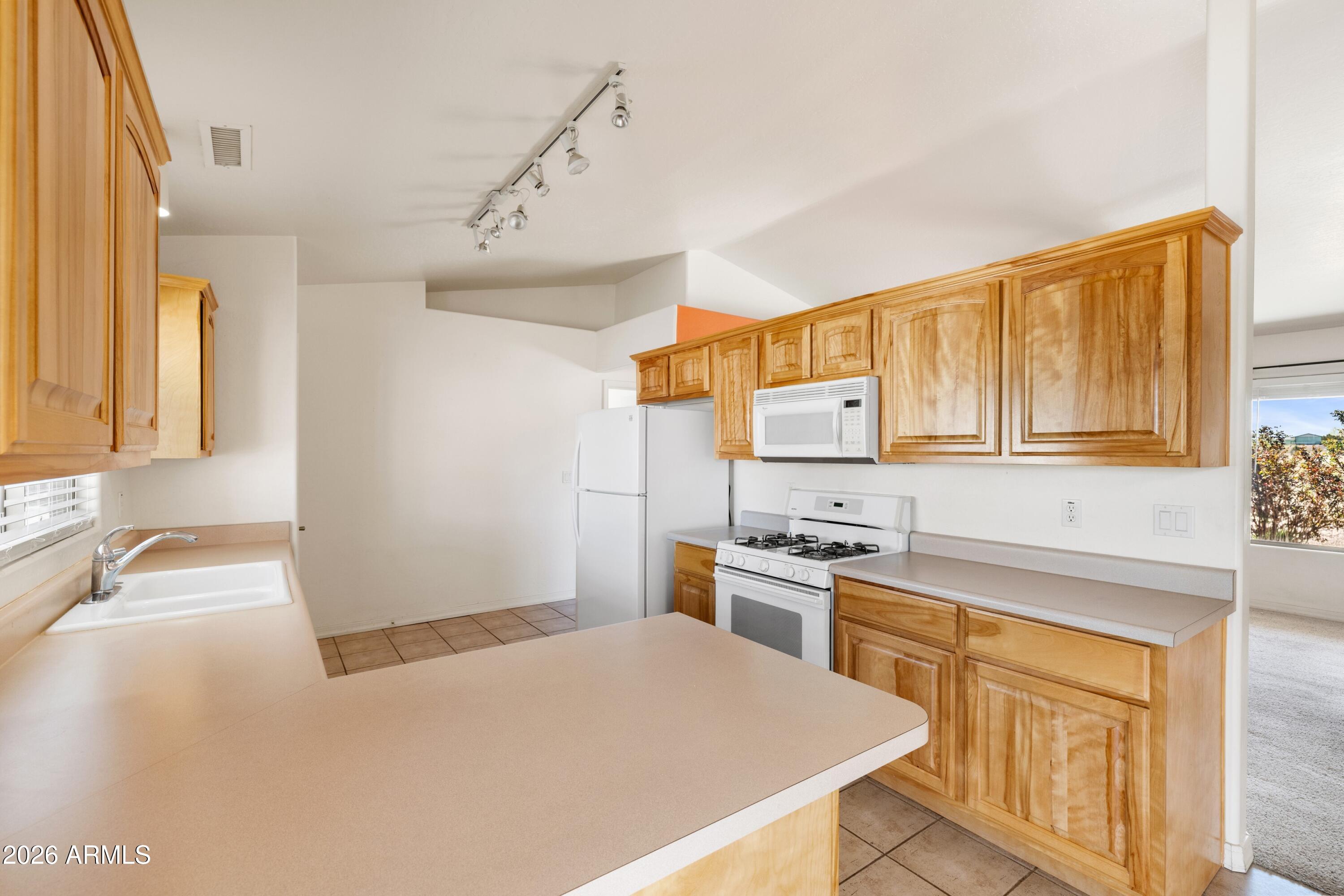 QUAIL RIDGE - Residential