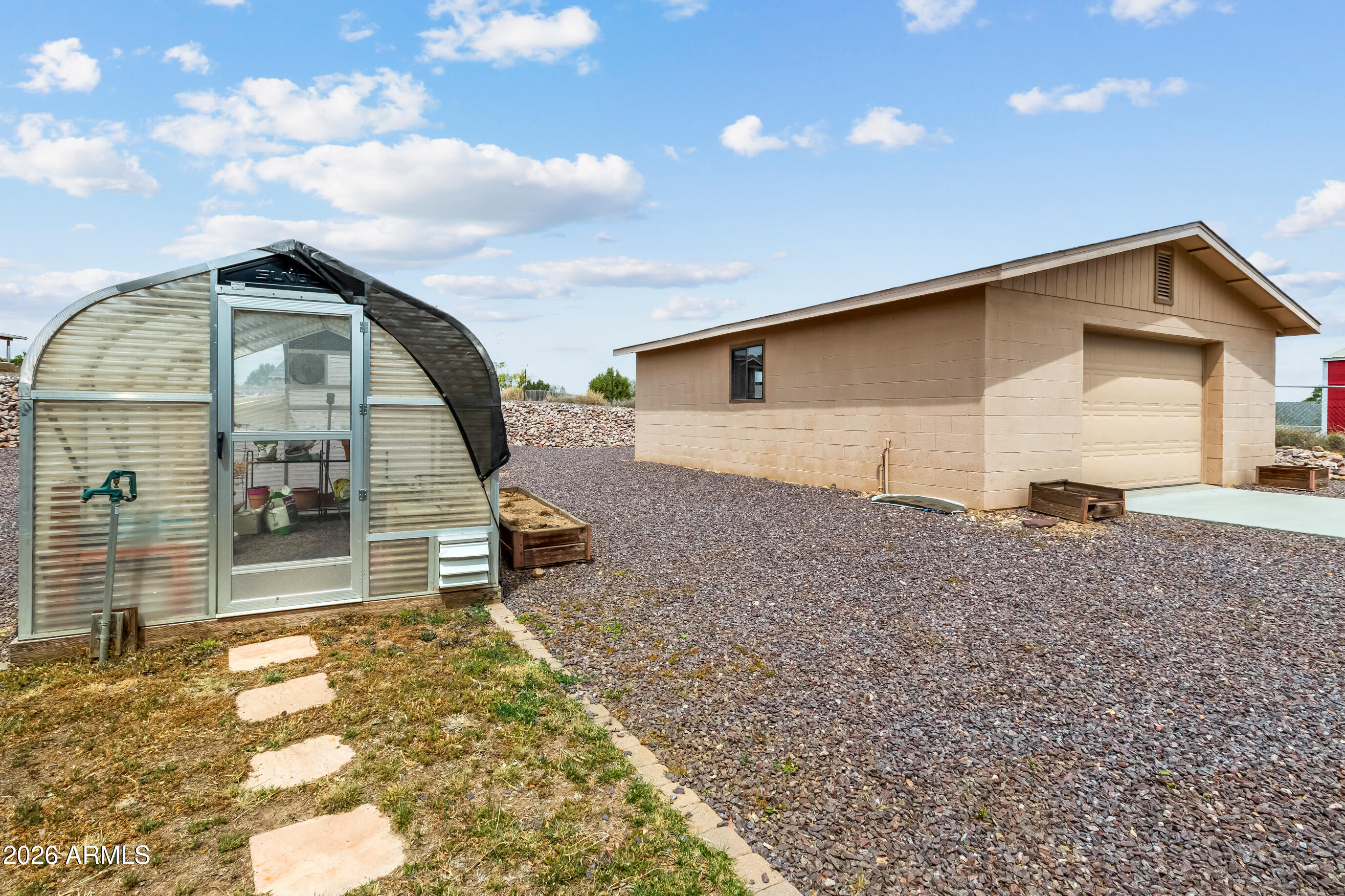 QUAIL RIDGE - Residential