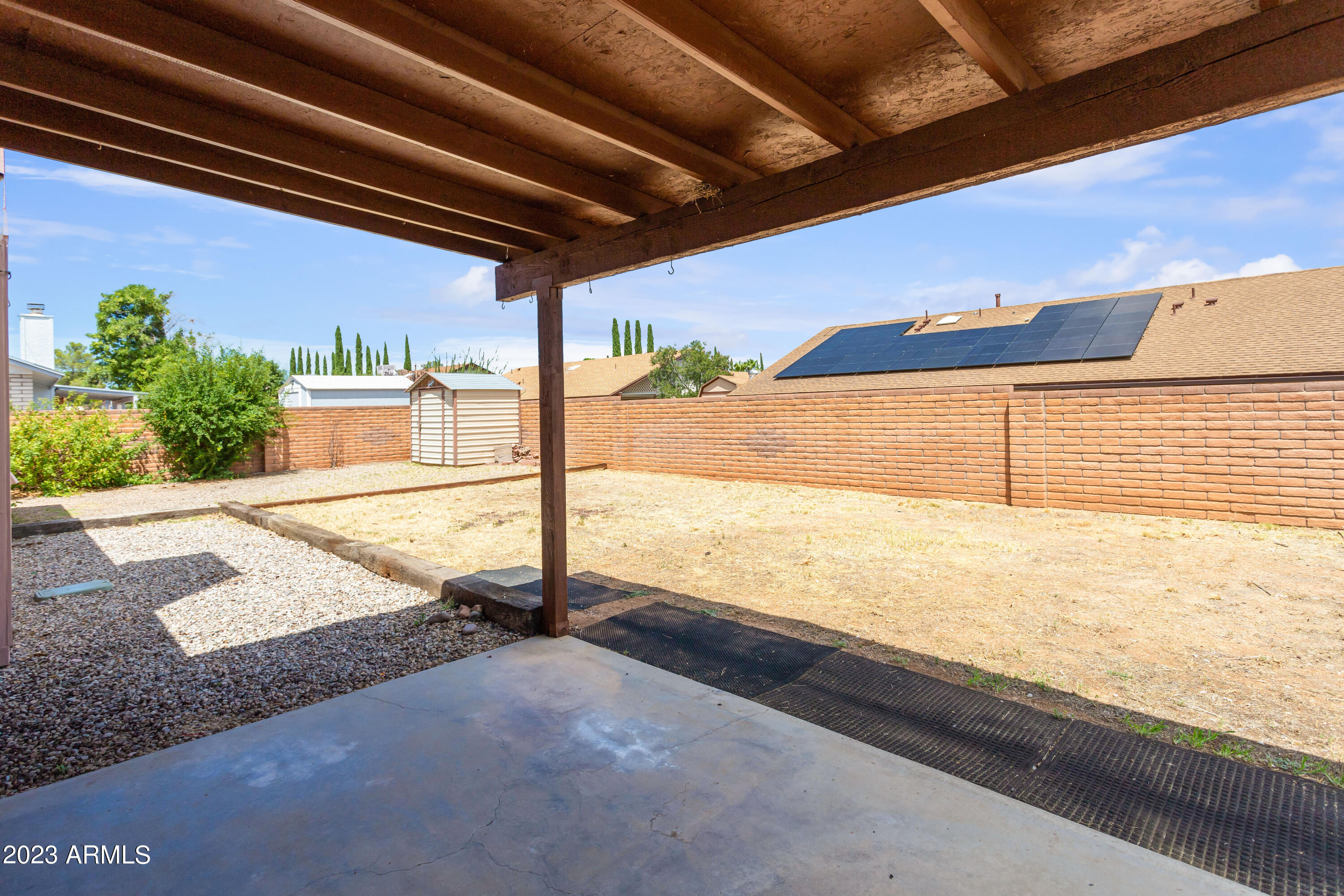 VILLAGE GREEN - Residential