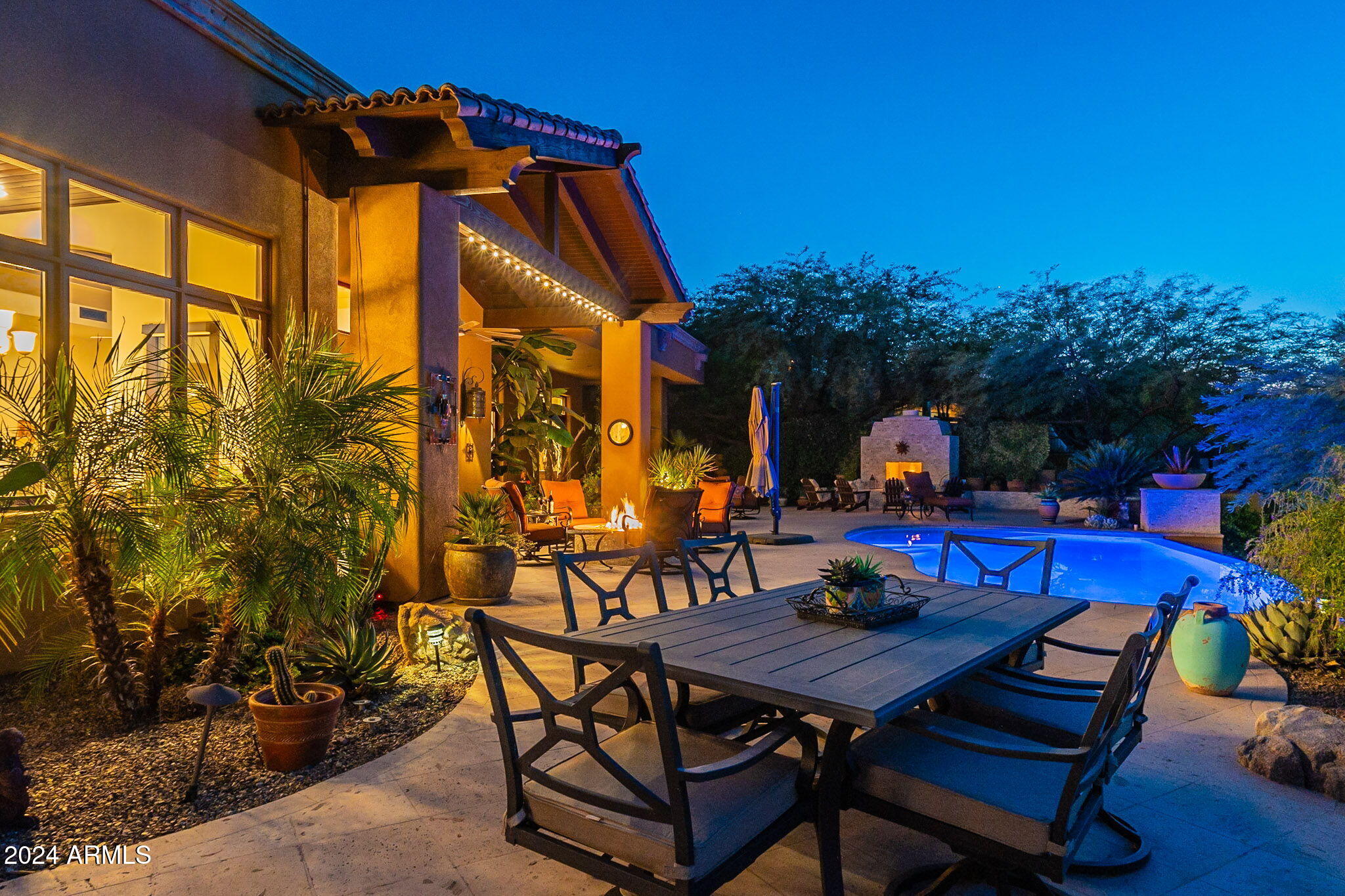 PINNACLE CANYON AT TROON NORTH - Residential