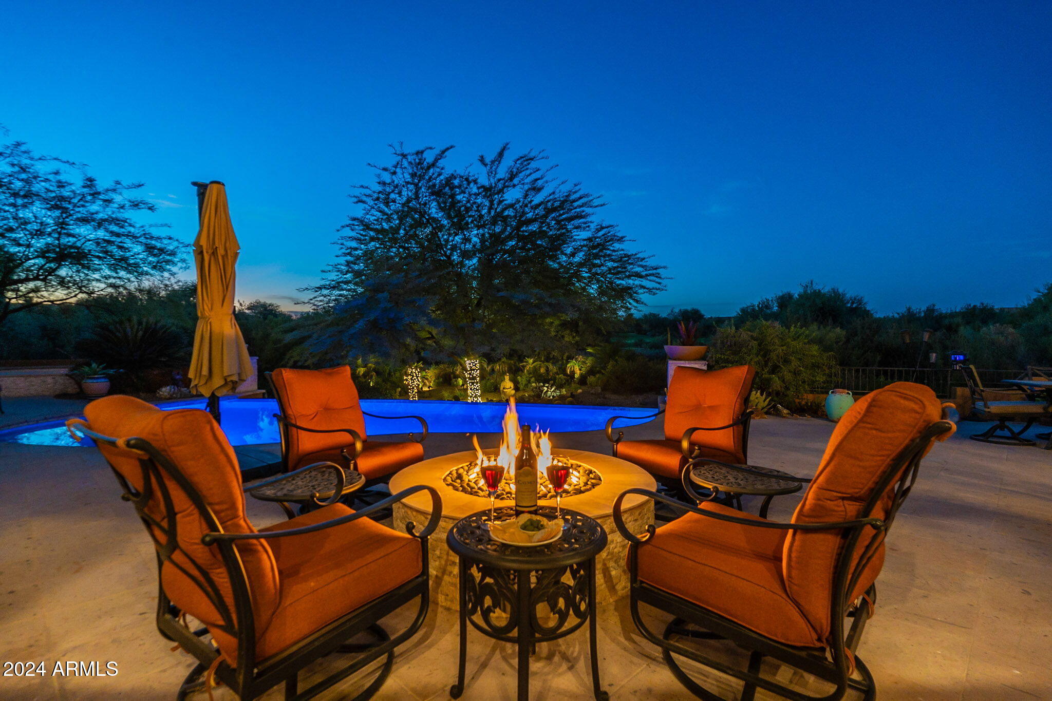 PINNACLE CANYON AT TROON NORTH - Residential