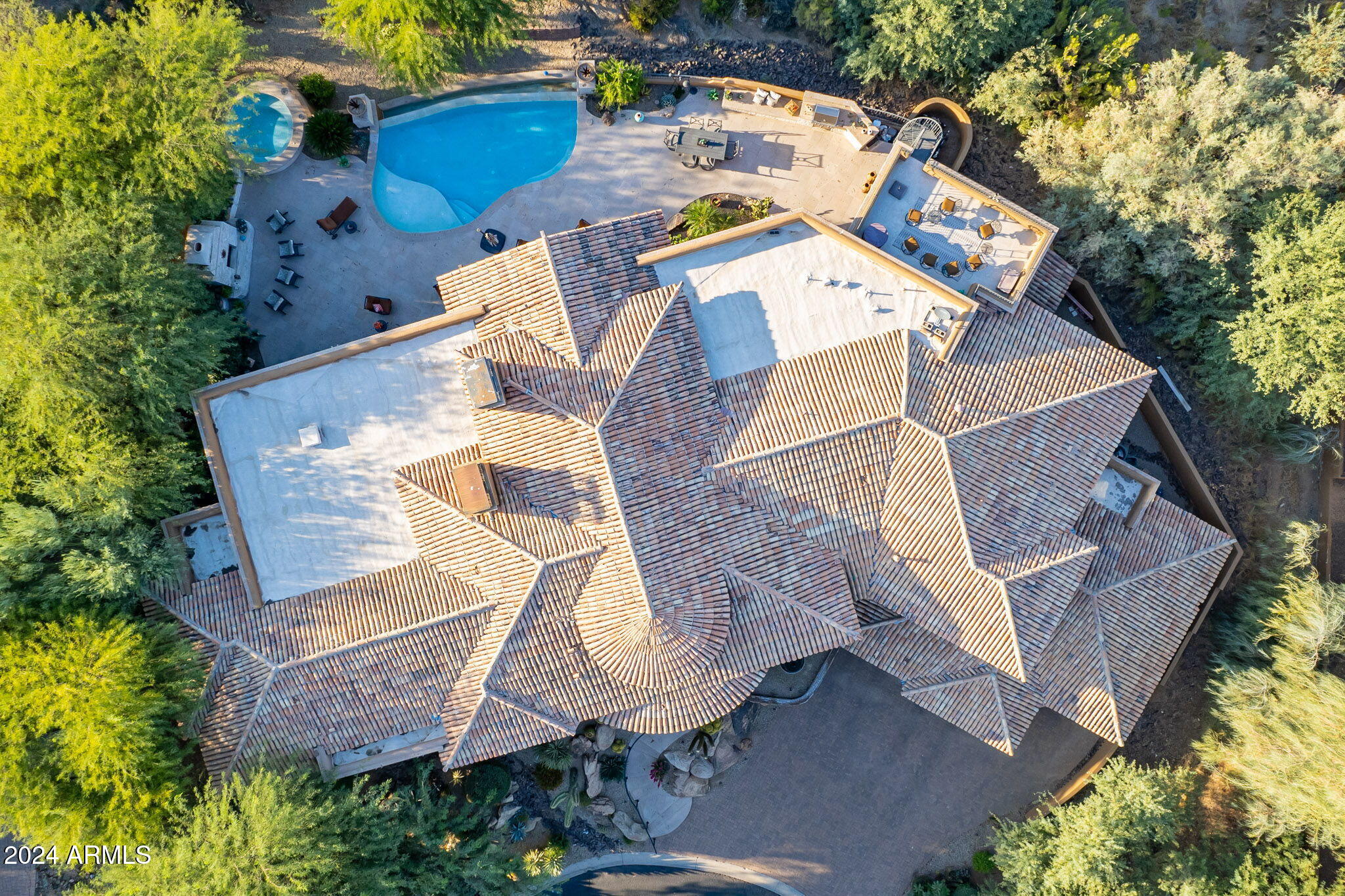 PINNACLE CANYON AT TROON NORTH - Residential