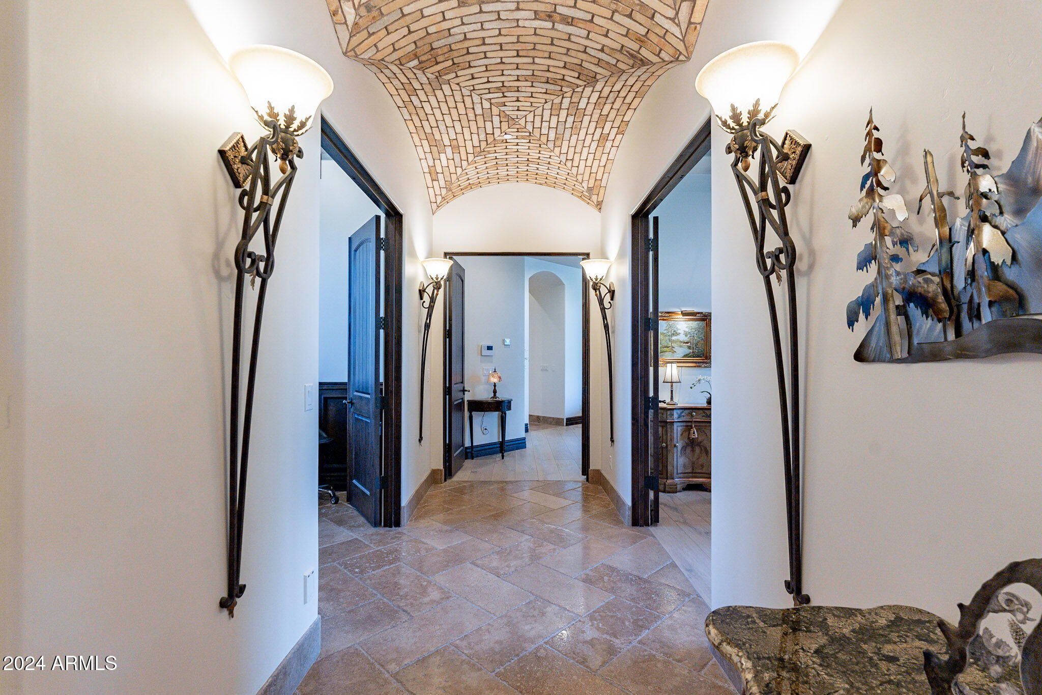 PINNACLE CANYON AT TROON NORTH - Residential