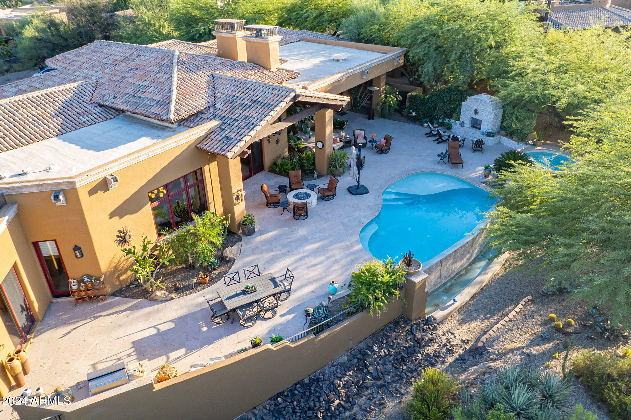 PINNACLE CANYON AT TROON NORTH - Residential