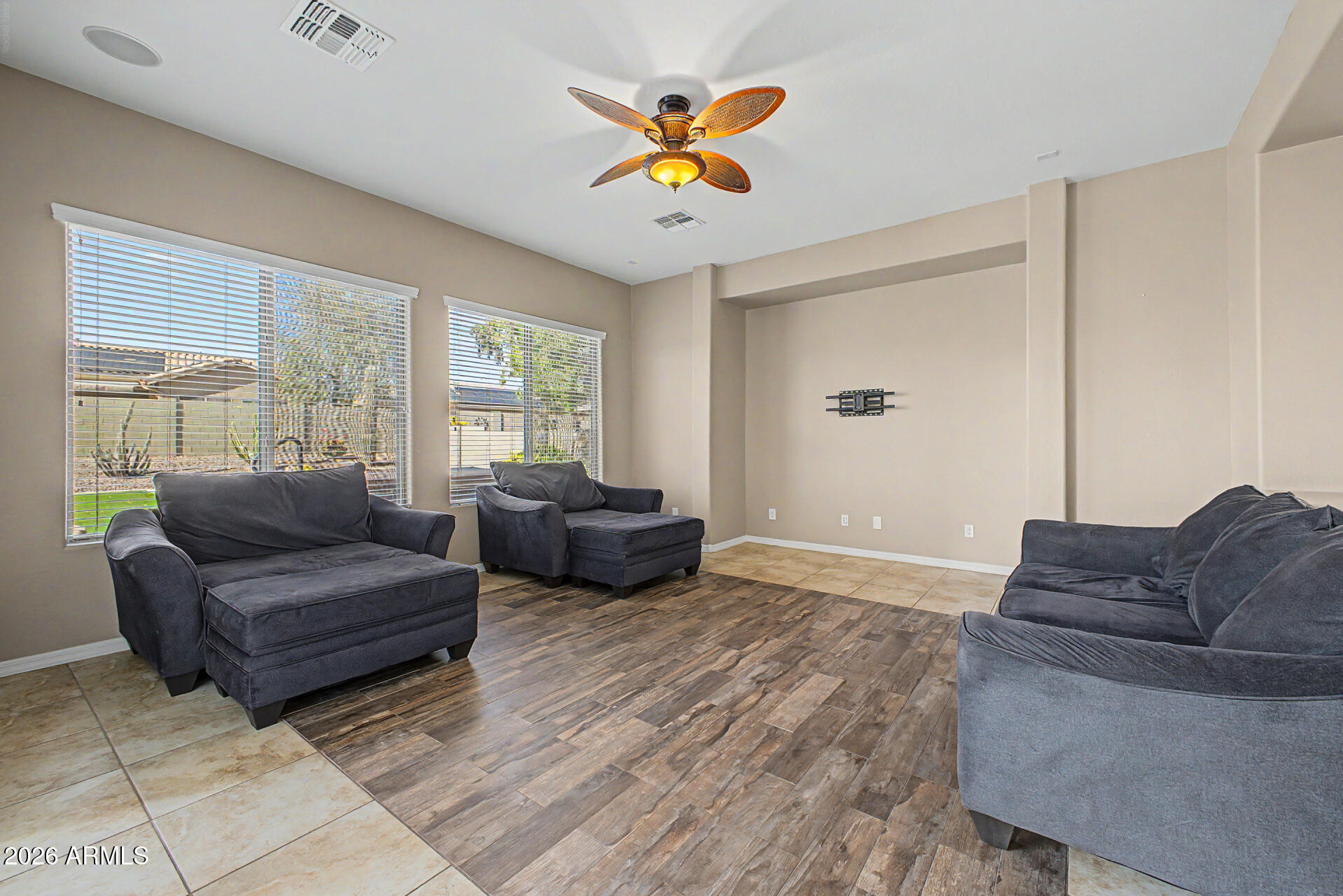 ANTHEM UNIT 81B - Residential