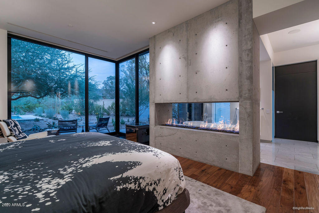 Villa de Cabrillo - Residential