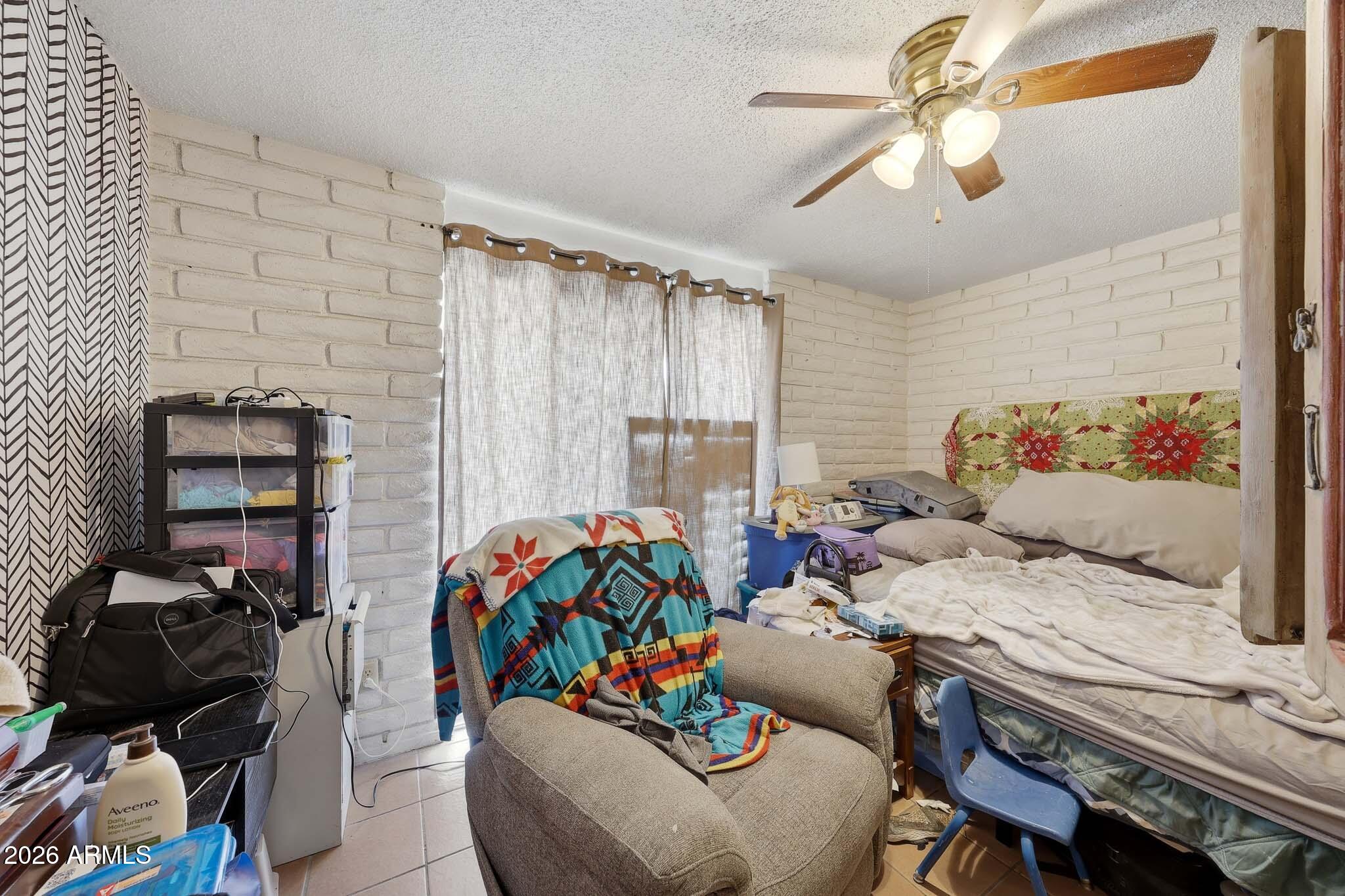 PALOMINO ESTATES - Residential Income