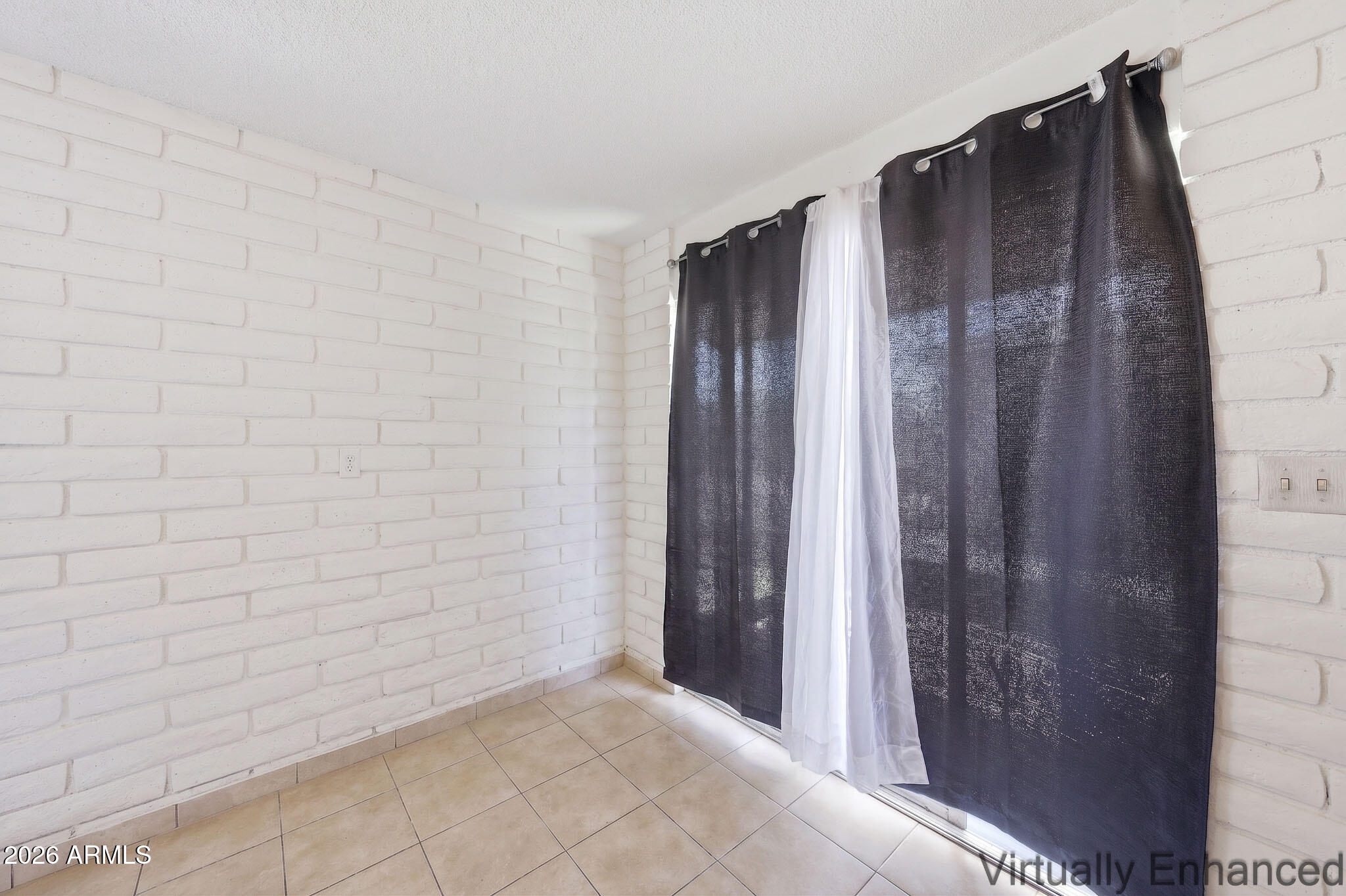 PALOMINO ESTATES - Residential Income
