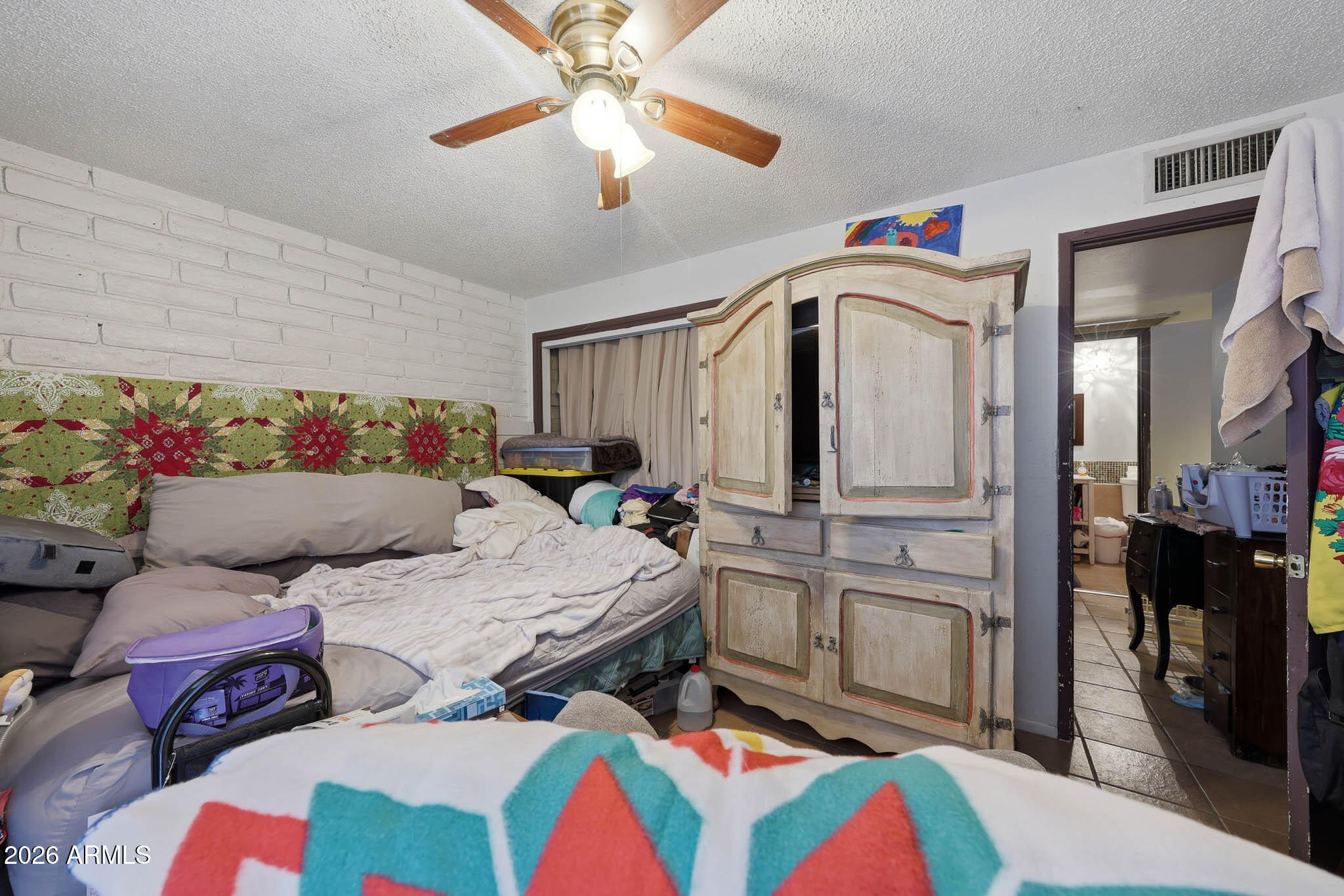 PALOMINO ESTATES - Residential Income
