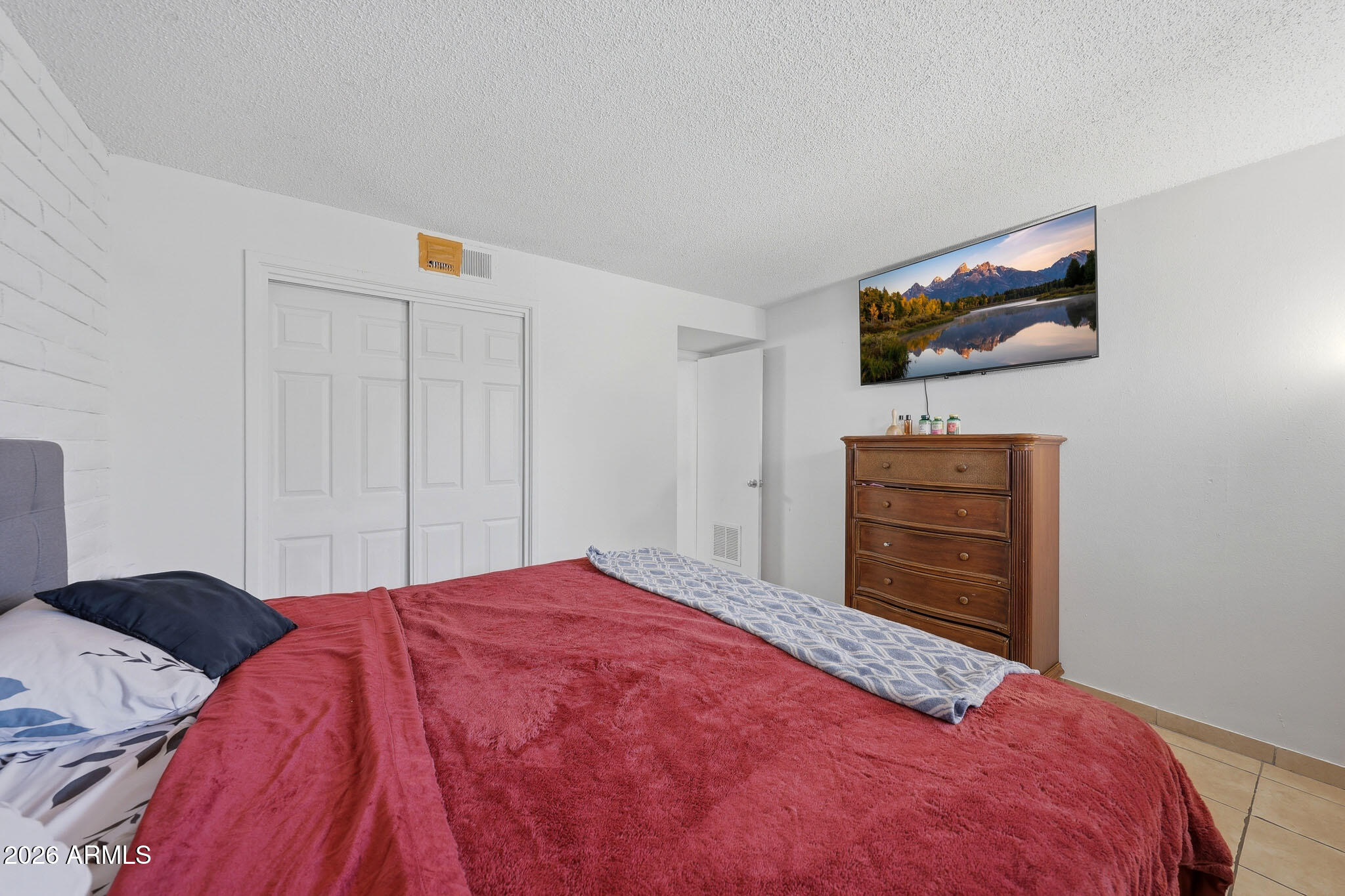 PALOMINO ESTATES - Residential Income