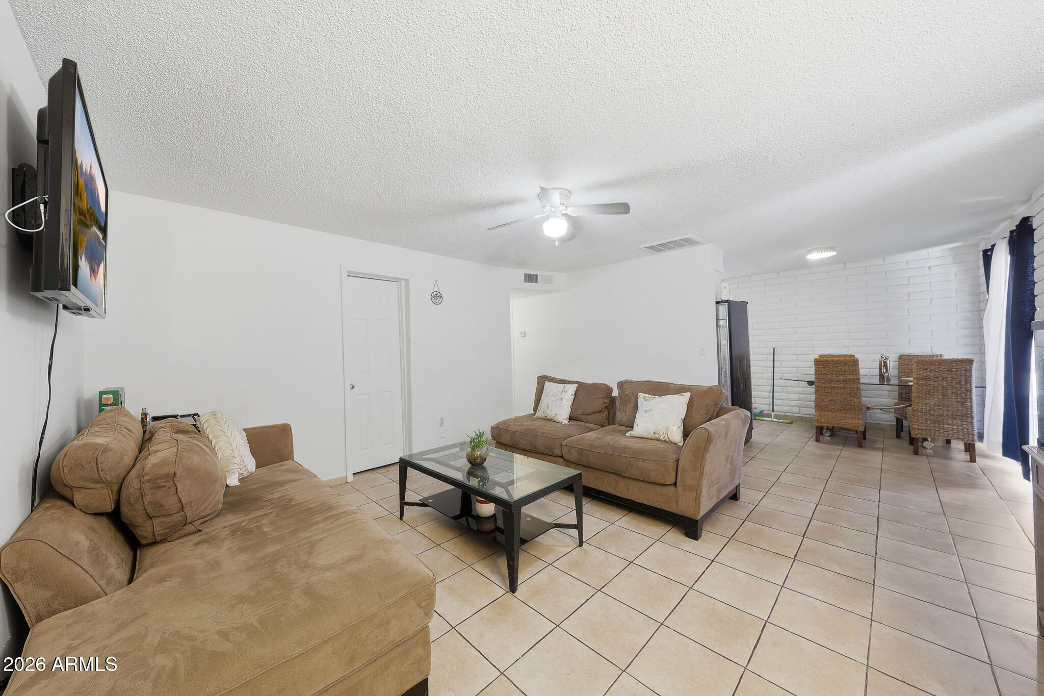 PALOMINO ESTATES - Residential Income