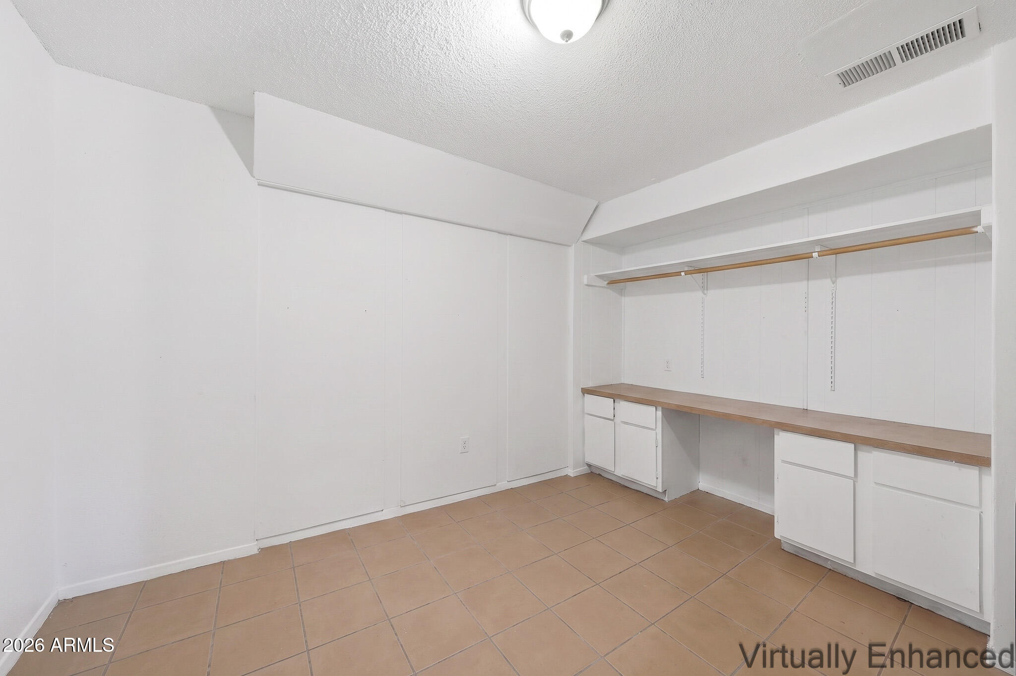 PALOMINO ESTATES - Residential Income