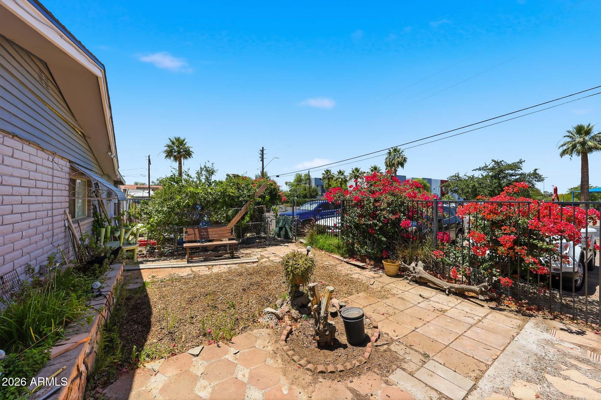 PALOMINO ESTATES - Residential Income