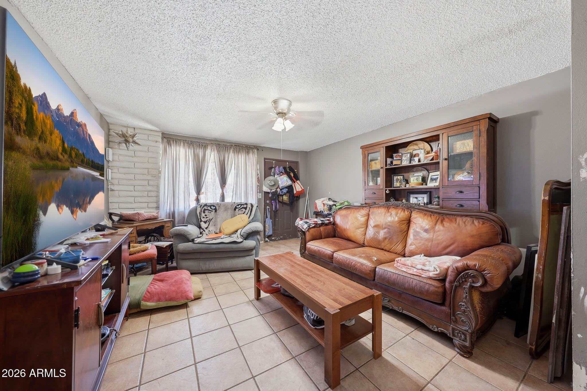 PALOMINO ESTATES - Residential Income