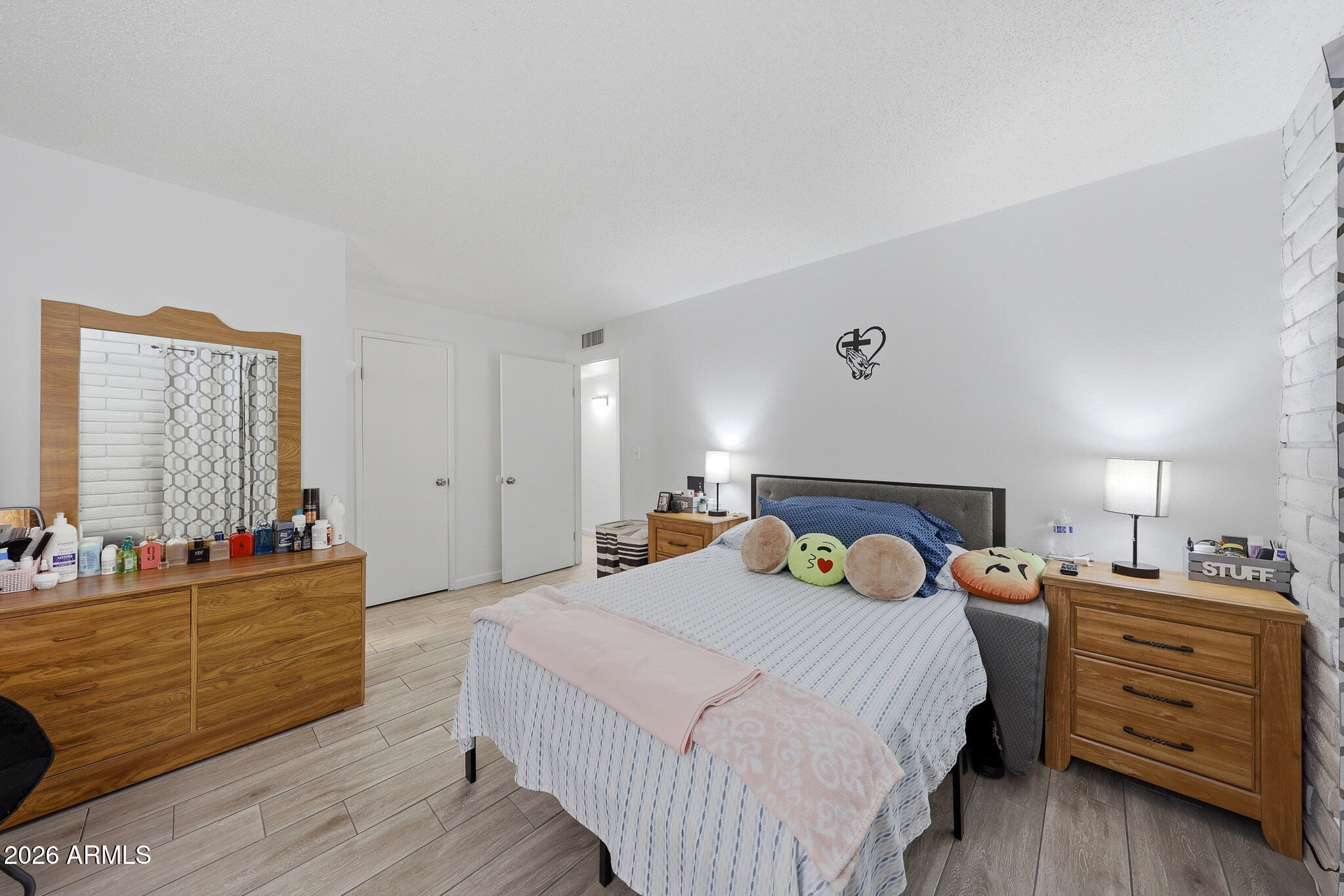PALOMINO ESTATES - Residential Income