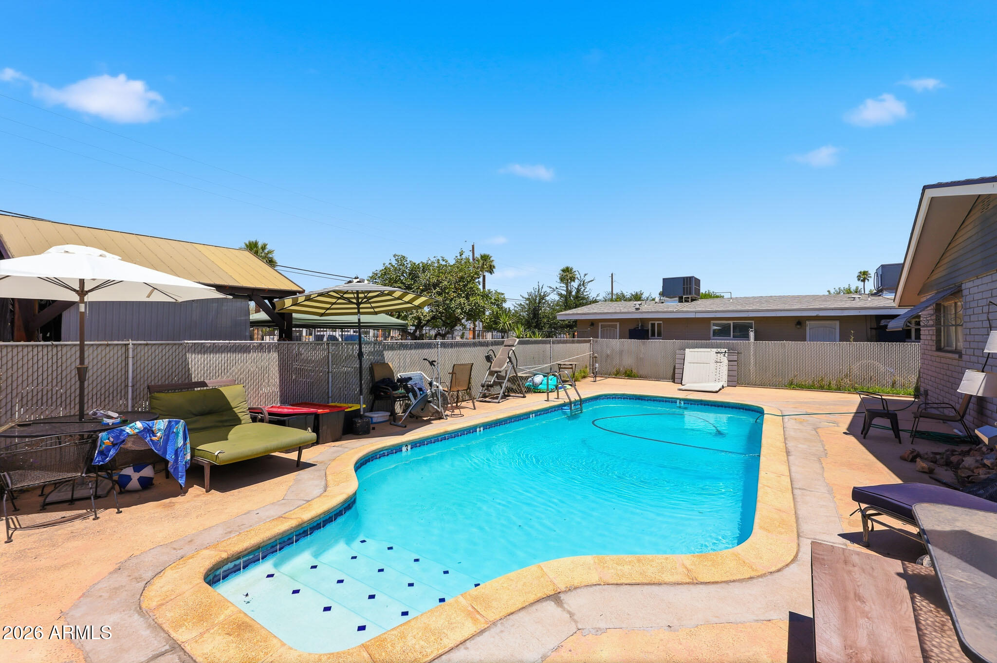 PALOMINO ESTATES - Residential Income