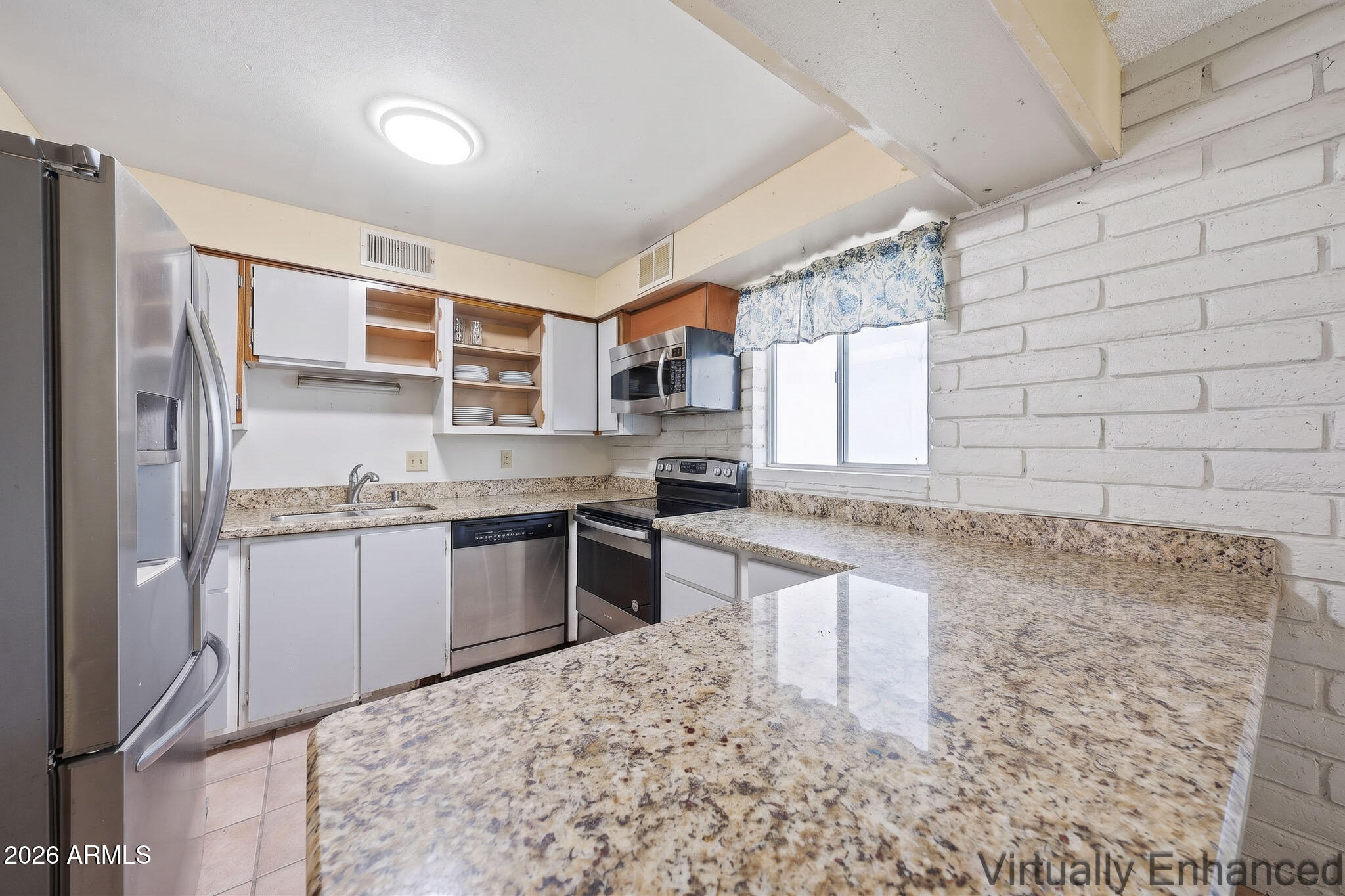 PALOMINO ESTATES - Residential Income