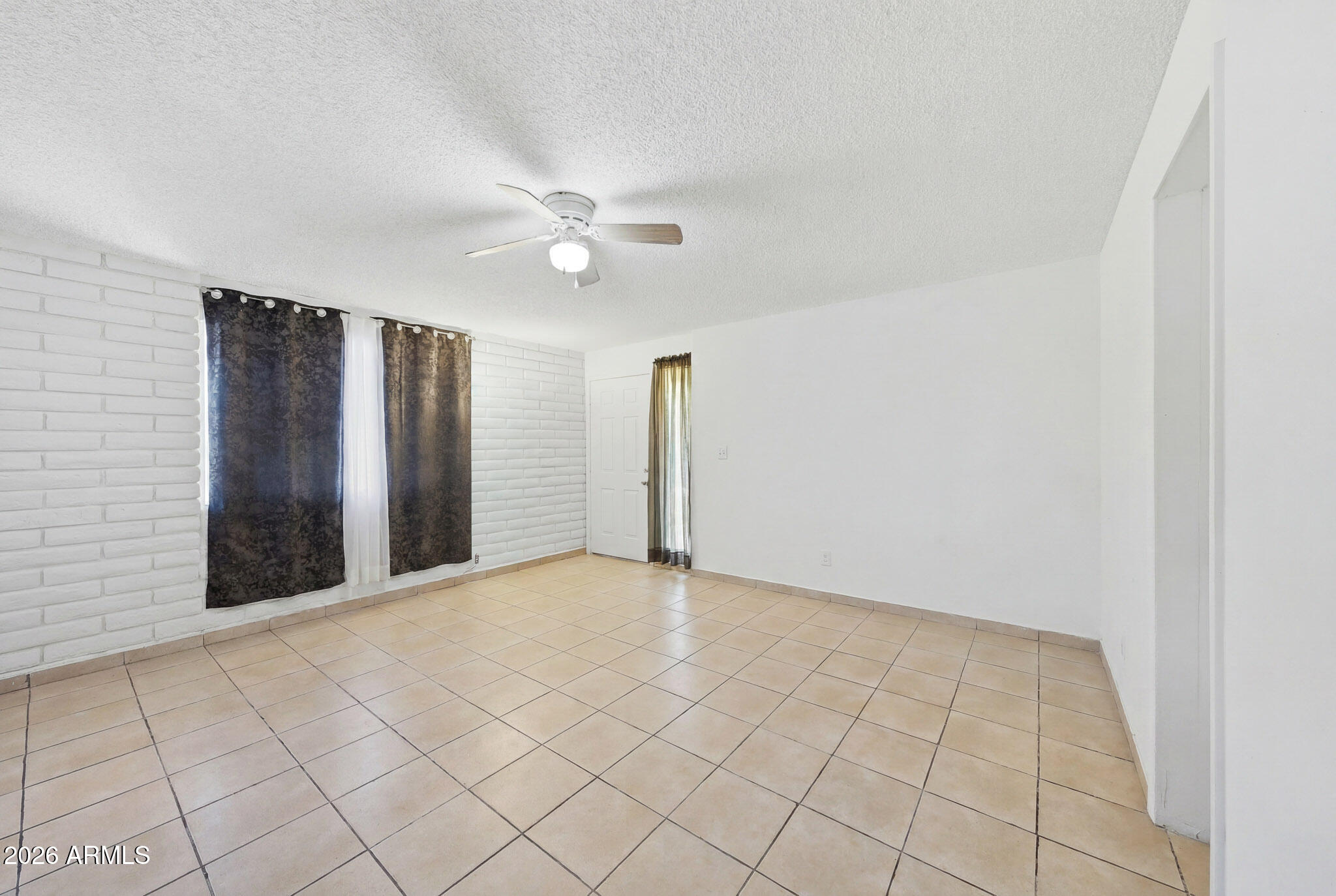 PALOMINO ESTATES - Residential Income