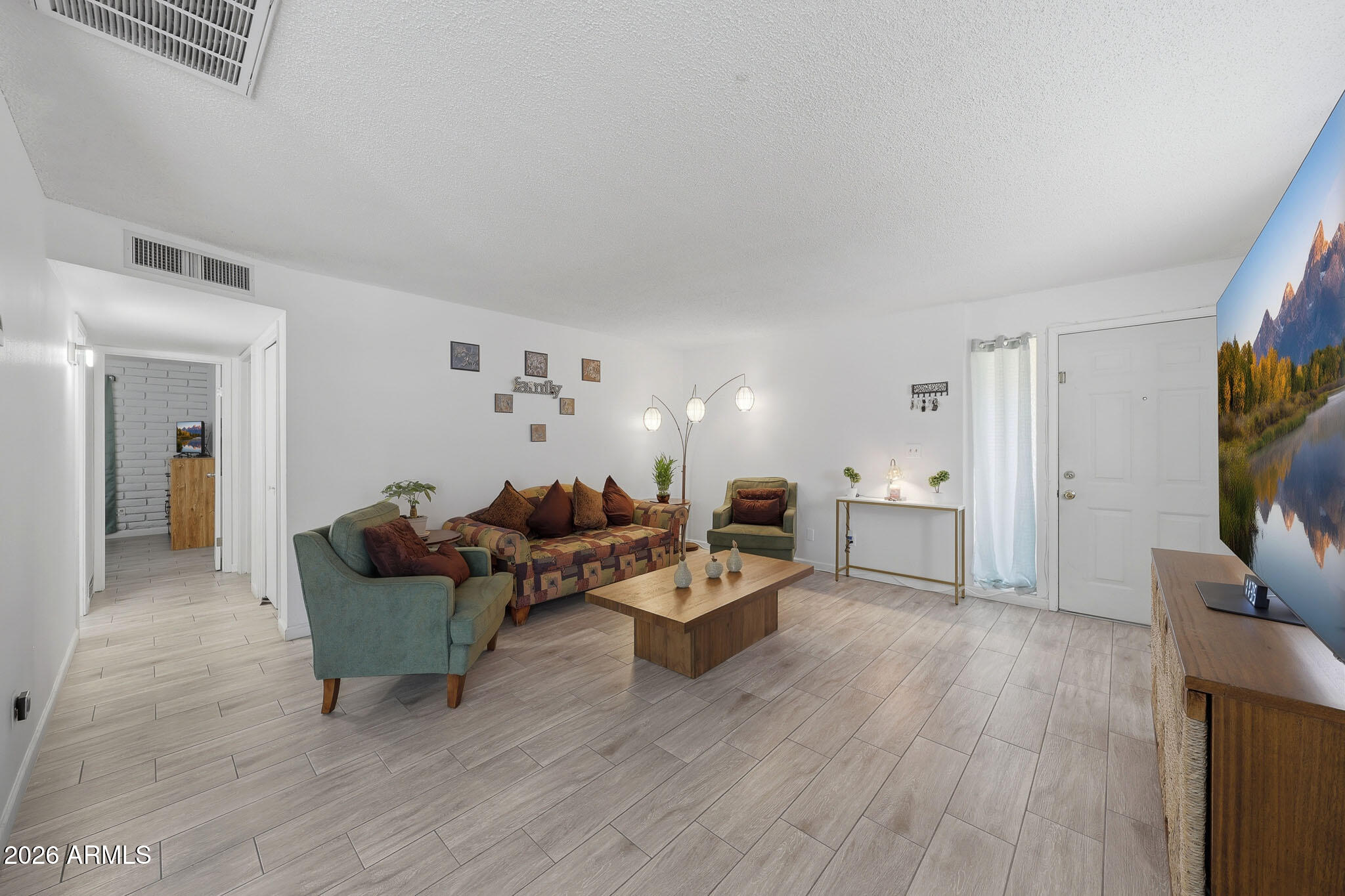 PALOMINO ESTATES - Residential Income