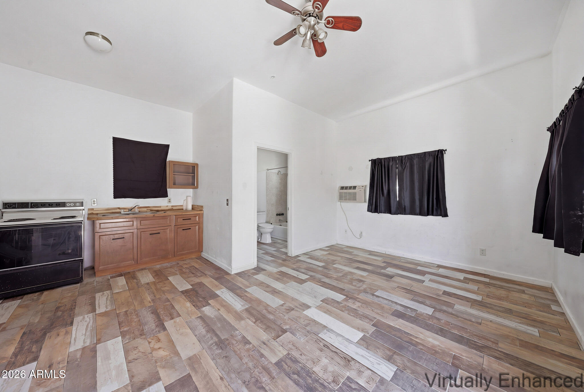 PALOMINO ESTATES - Residential Income