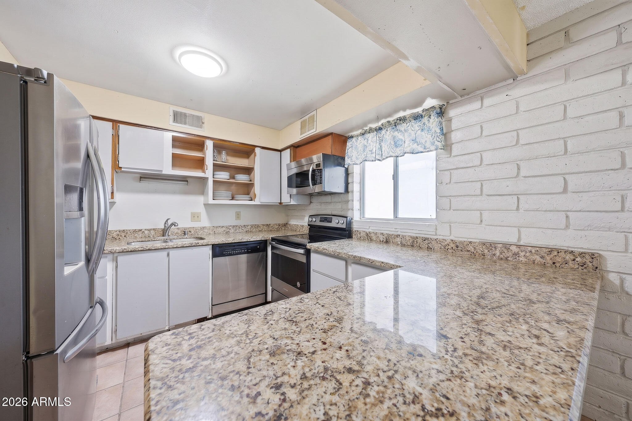 PALOMINO ESTATES - Residential Income