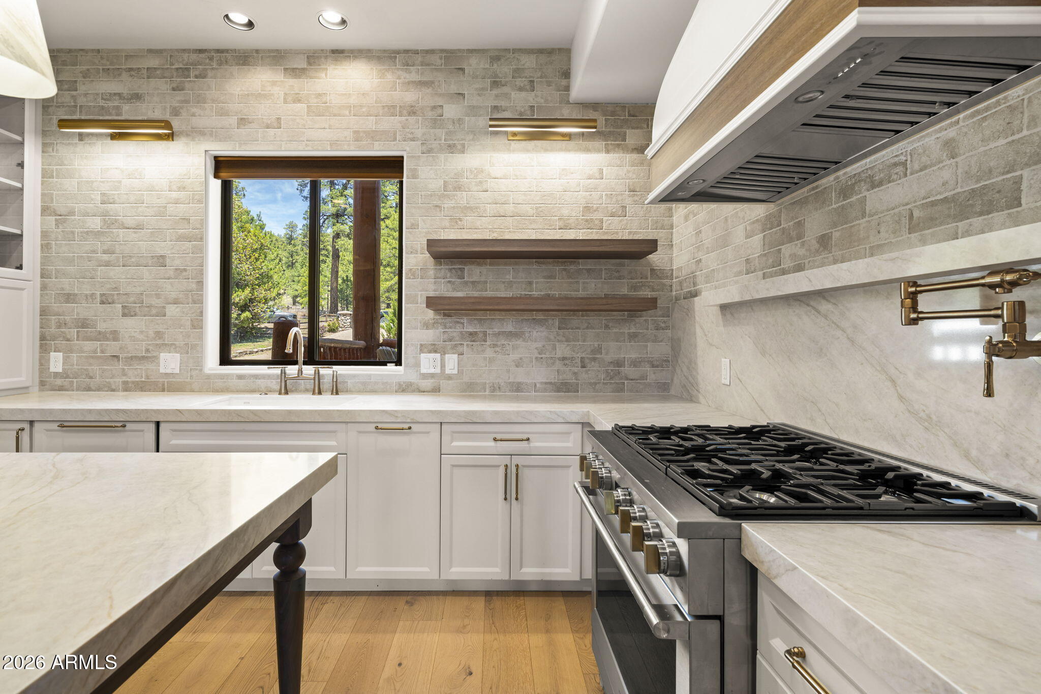 HIGHLAND MEADOWS 2 - Residential
