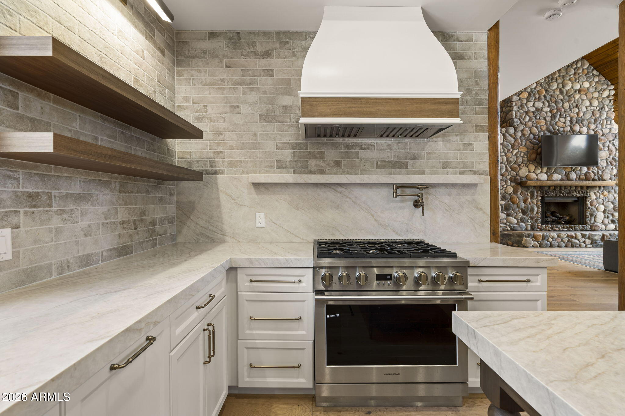 HIGHLAND MEADOWS 2 - Residential