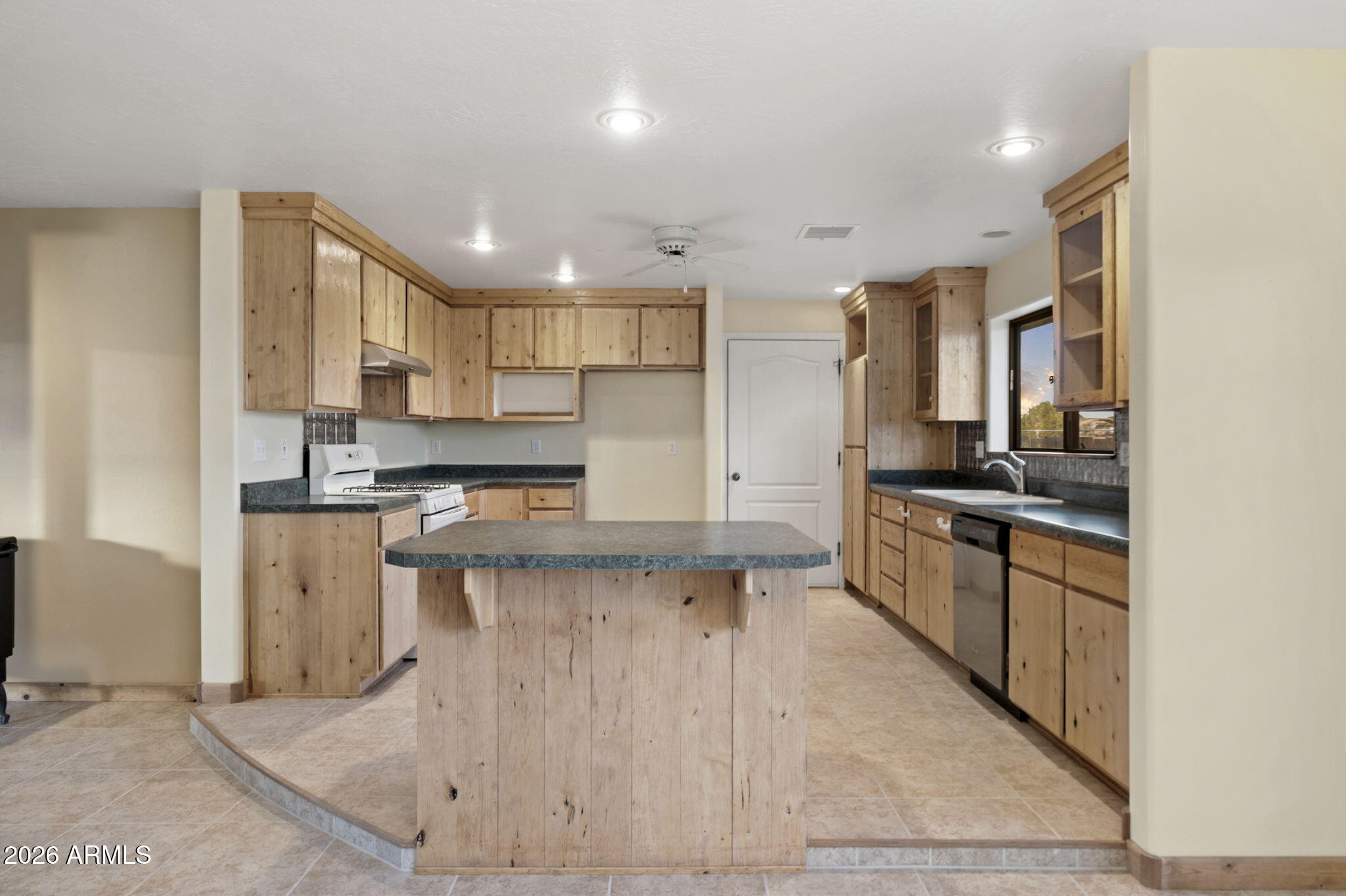ANTELOPE LAKES UNIT 3 - Residential