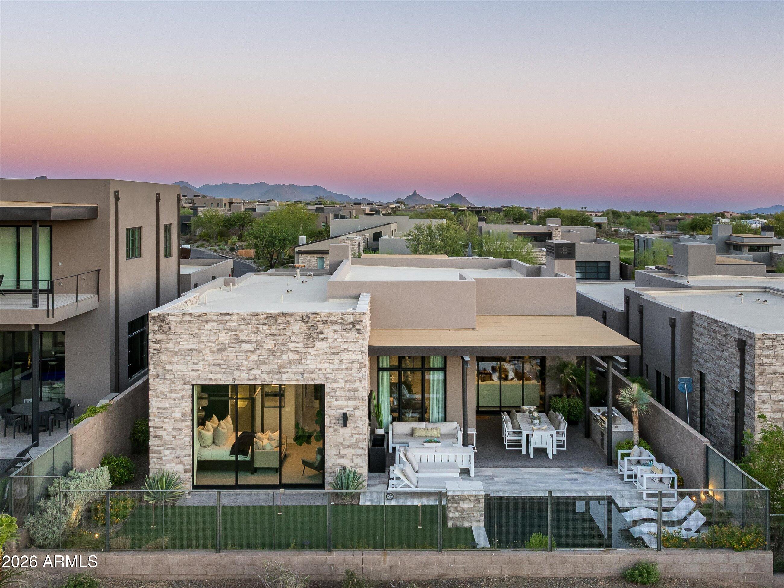 DESERT MOUNTAIN - Residential