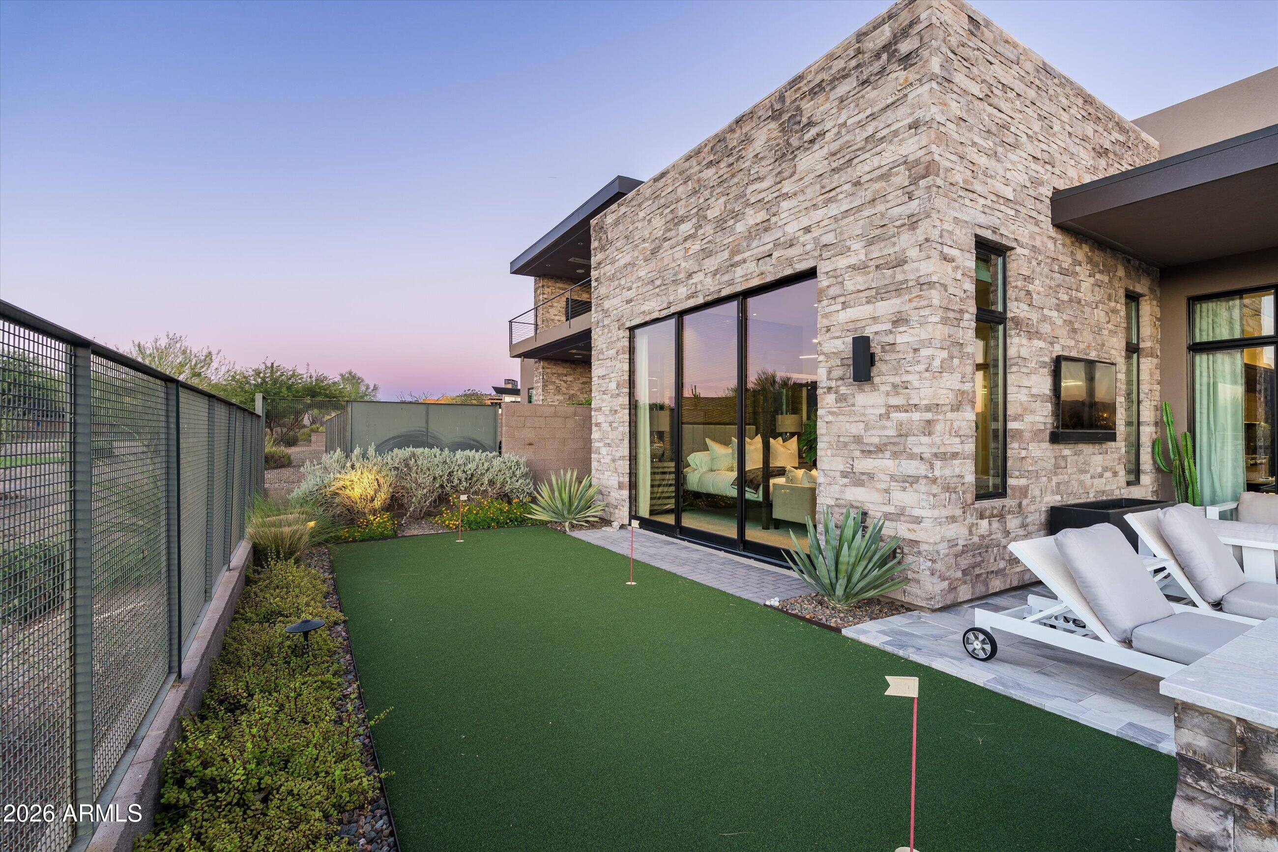 DESERT MOUNTAIN - Residential