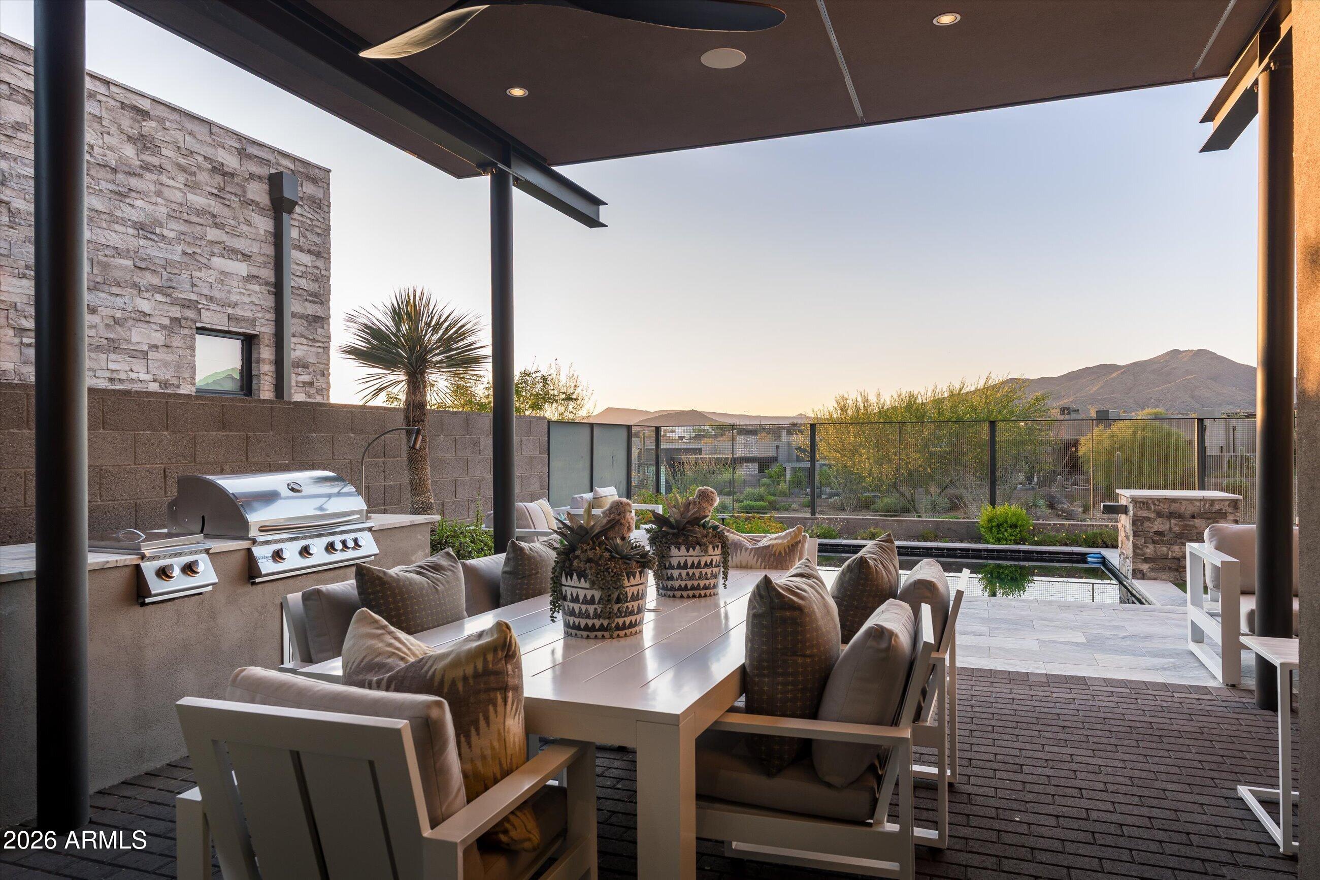 DESERT MOUNTAIN - Residential