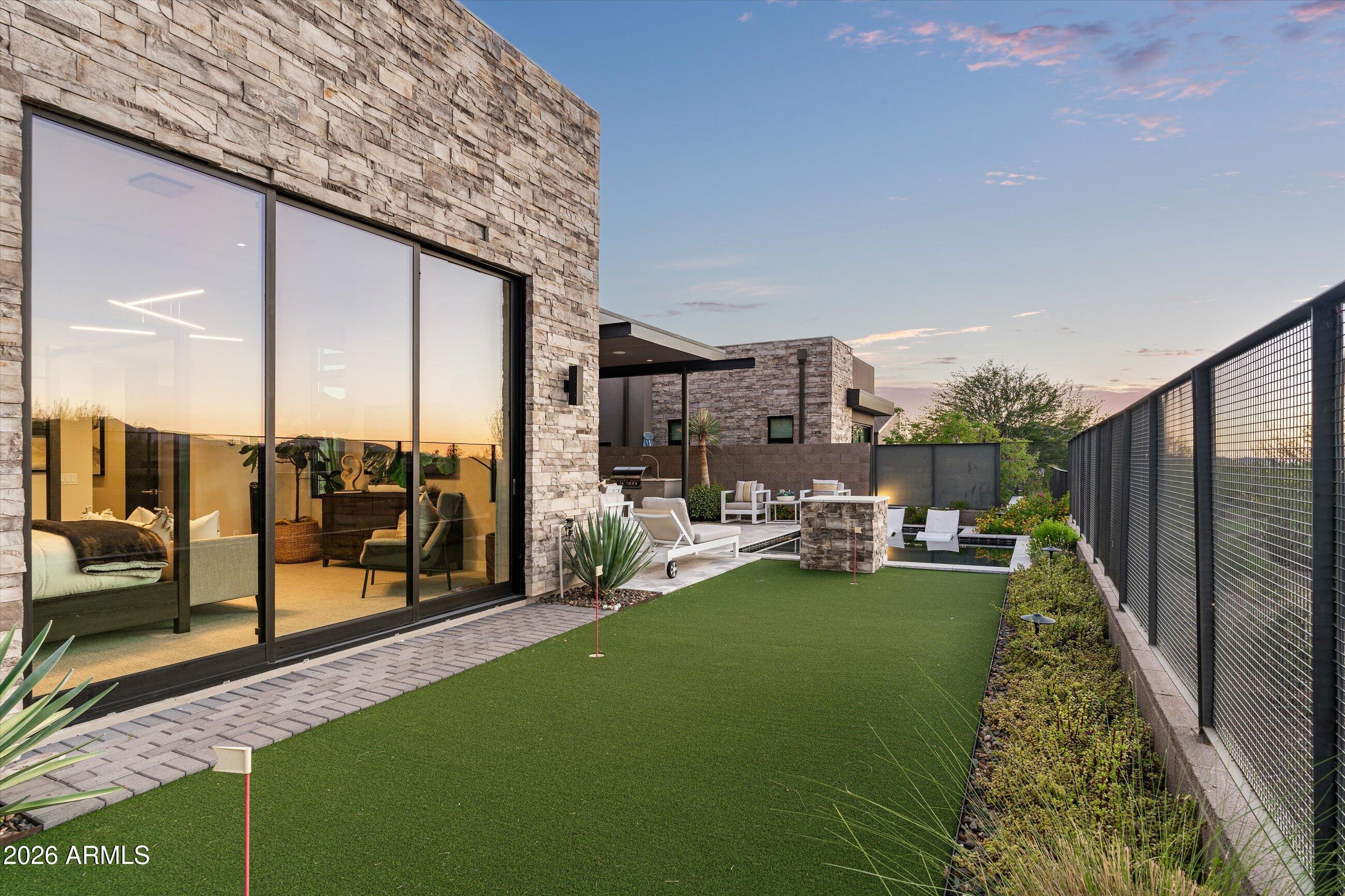 DESERT MOUNTAIN - Residential